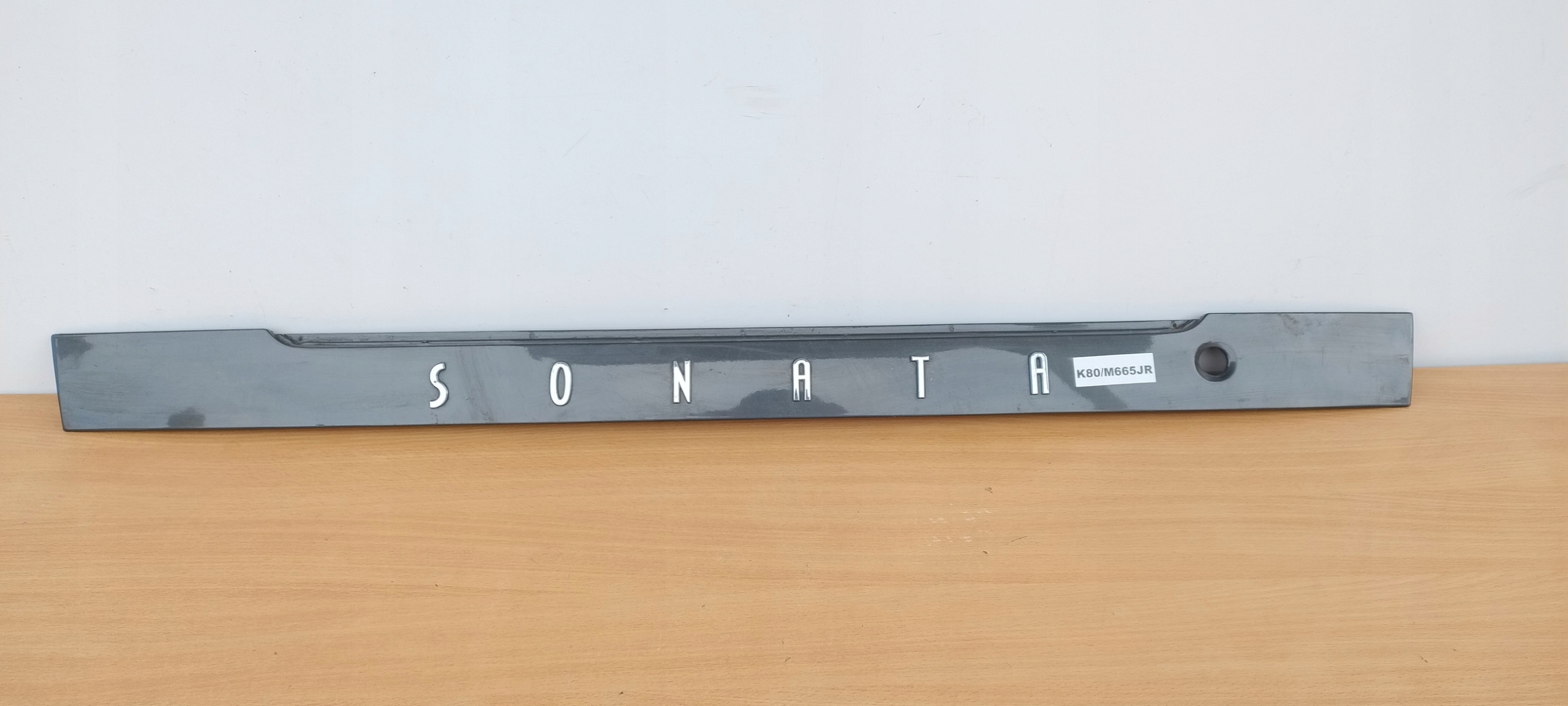HYUNDAI SONATA 4 IV cap moulding bonnet rear part OE