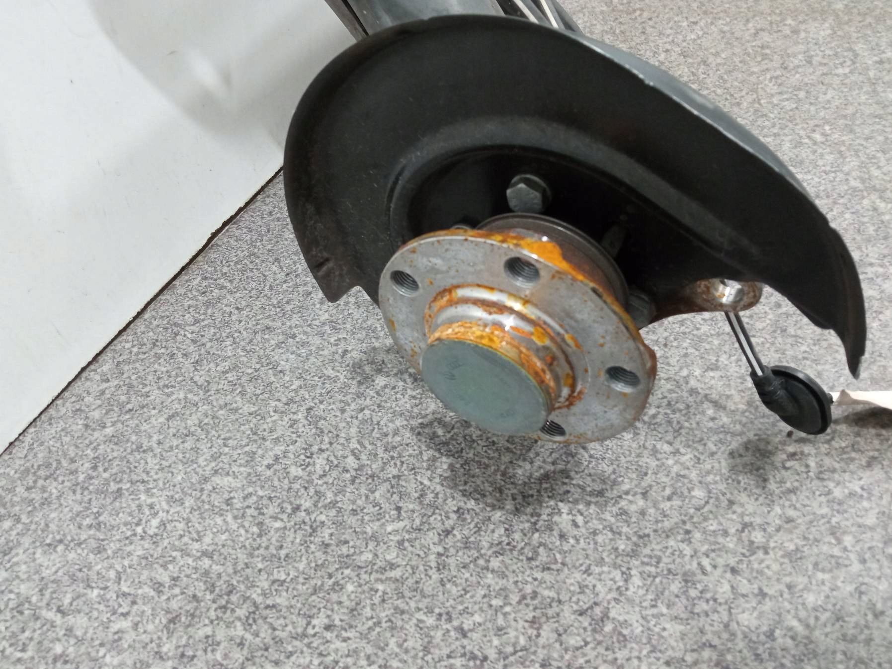 BELKA ZAWIESZENIA TYŁ TARCZE 23R Skoda Kamiq I (2019- ) Typ samochodu Samochody osobowe