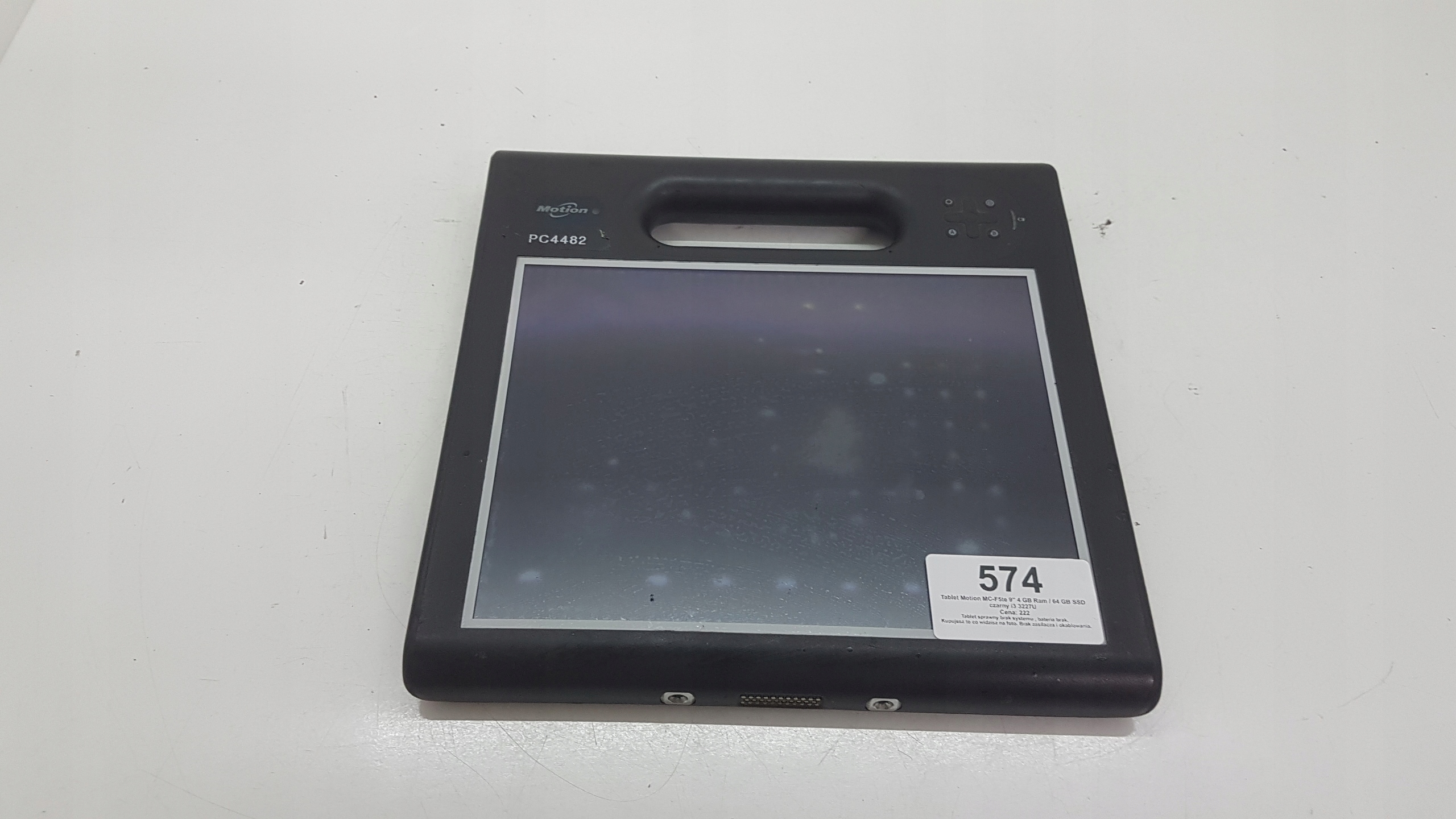 Tablet Motion MC-F5te 9&quot; 4 GB Ram / 64 GB SSD čierny i3 3227U (574)