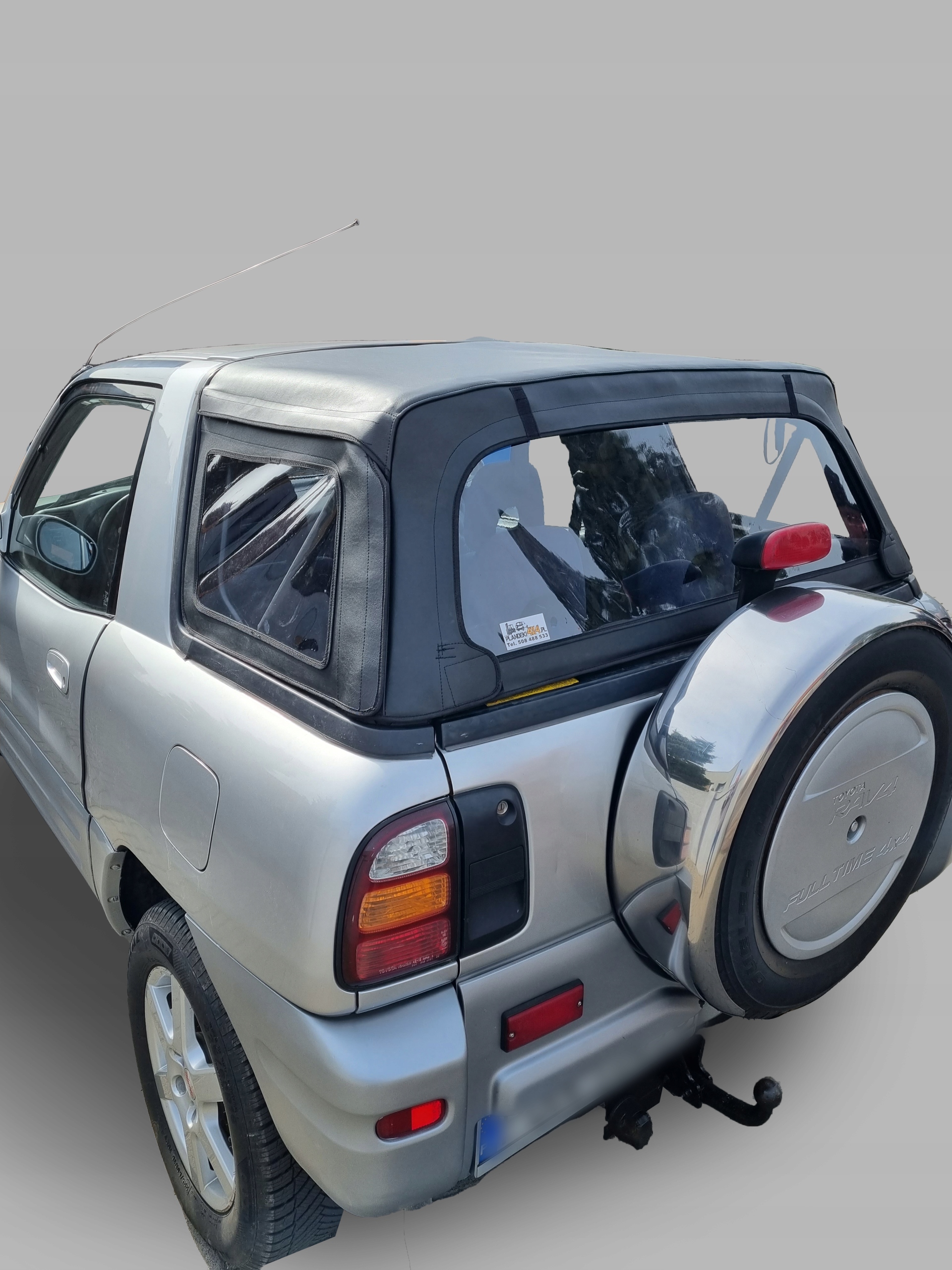 Toyota Rav 4 Cabrio Plandeka Dach Kolor Czarny Producent części Inny