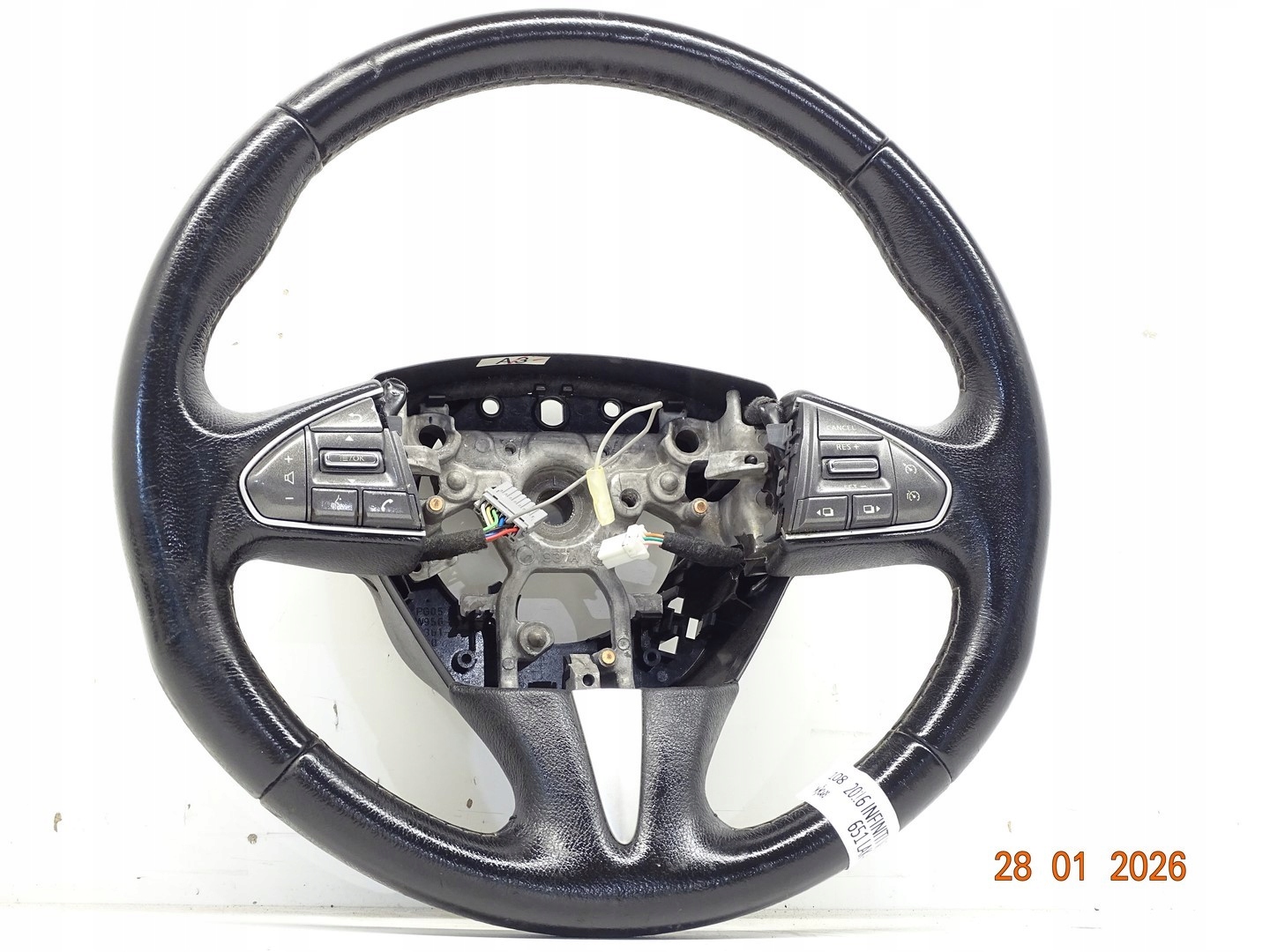 lenkrad MULTIFUNKCYJNA INFINITI Q50
