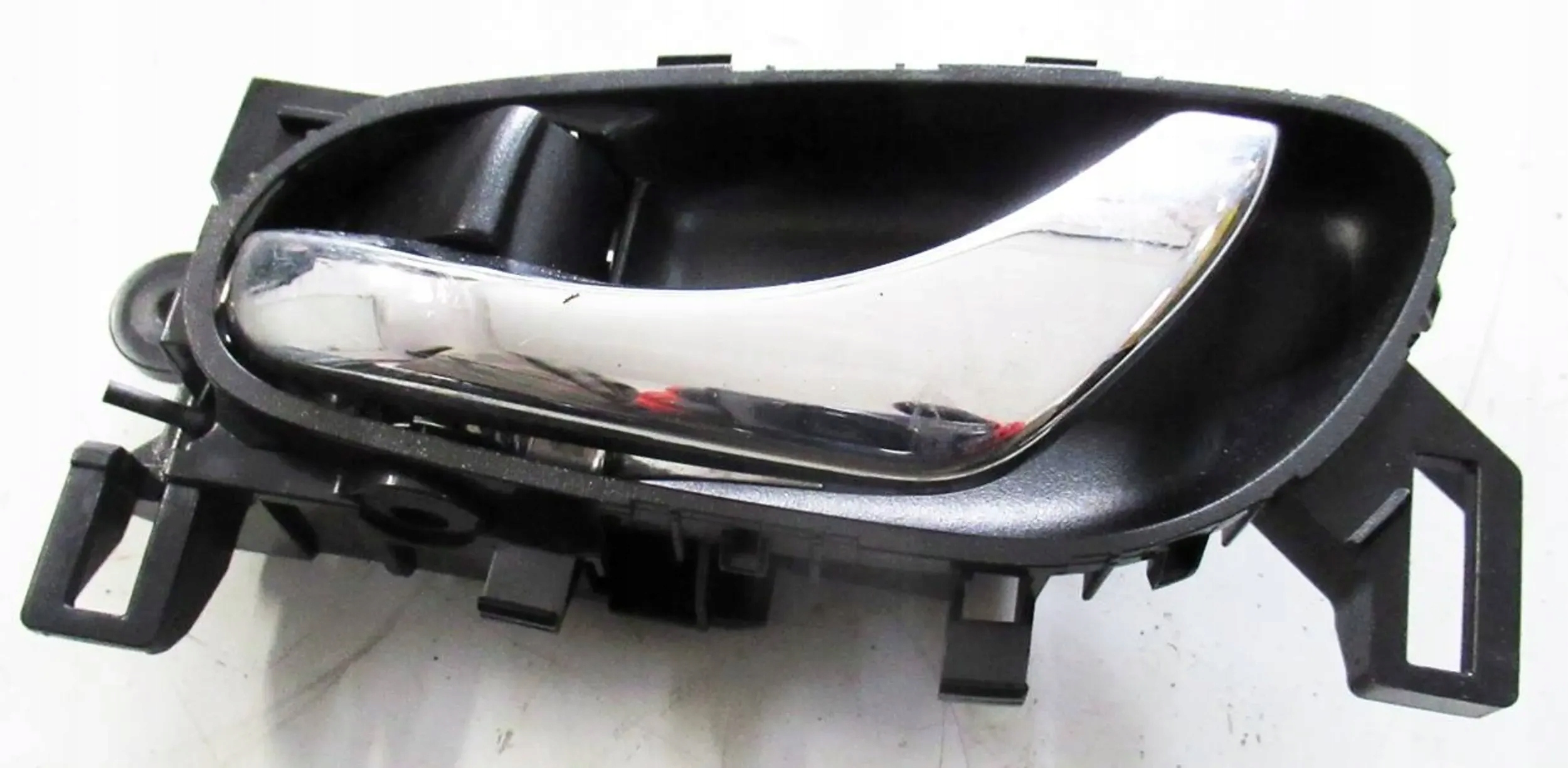 NISSAN X-TRAIL T32 KLAMKA WEWNĘTRZNA DRZWI LEWA PRZEDNIA PRZÓD