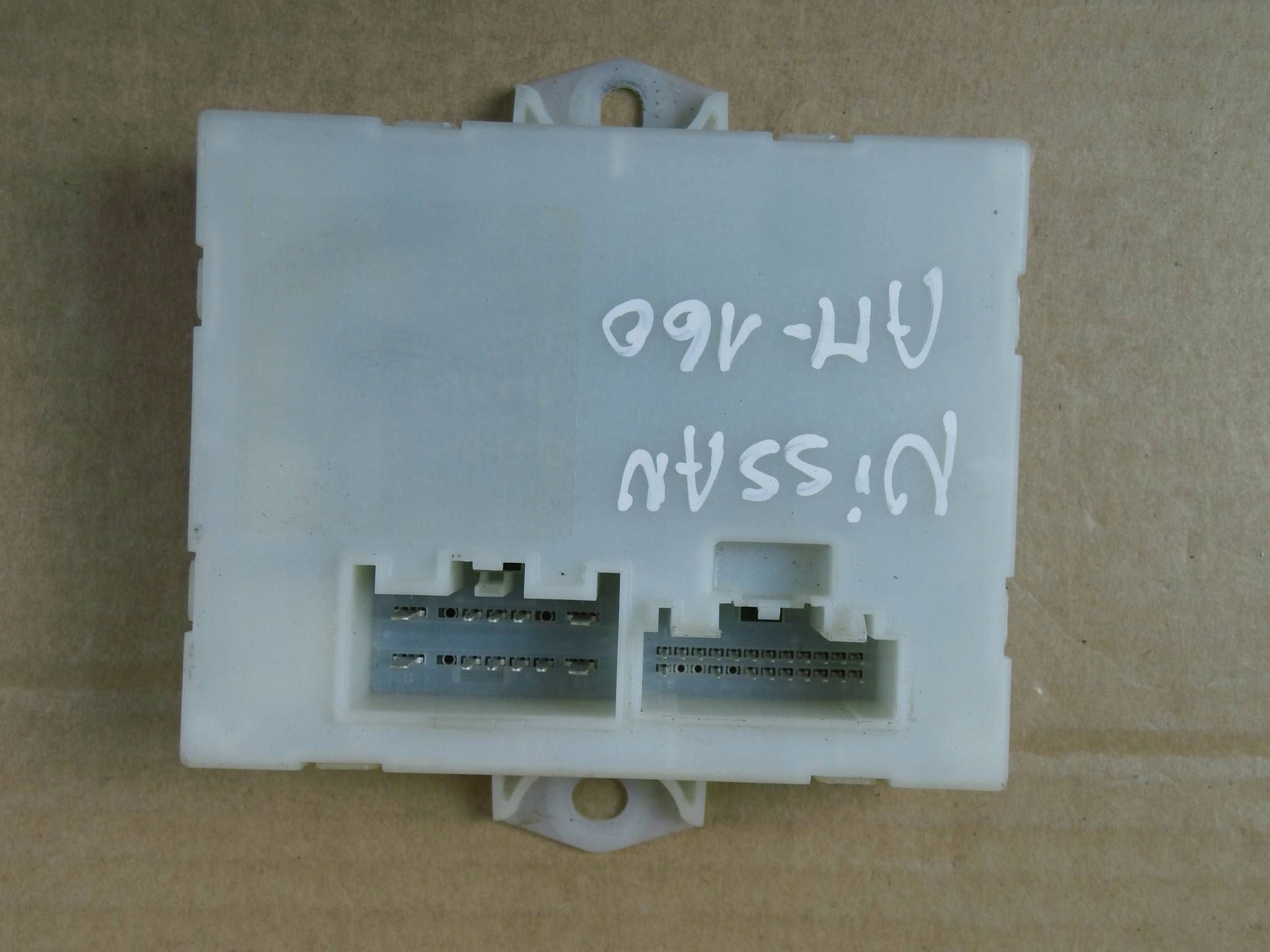 Nissan X-Trail T32 module computer control unit bonnet boot