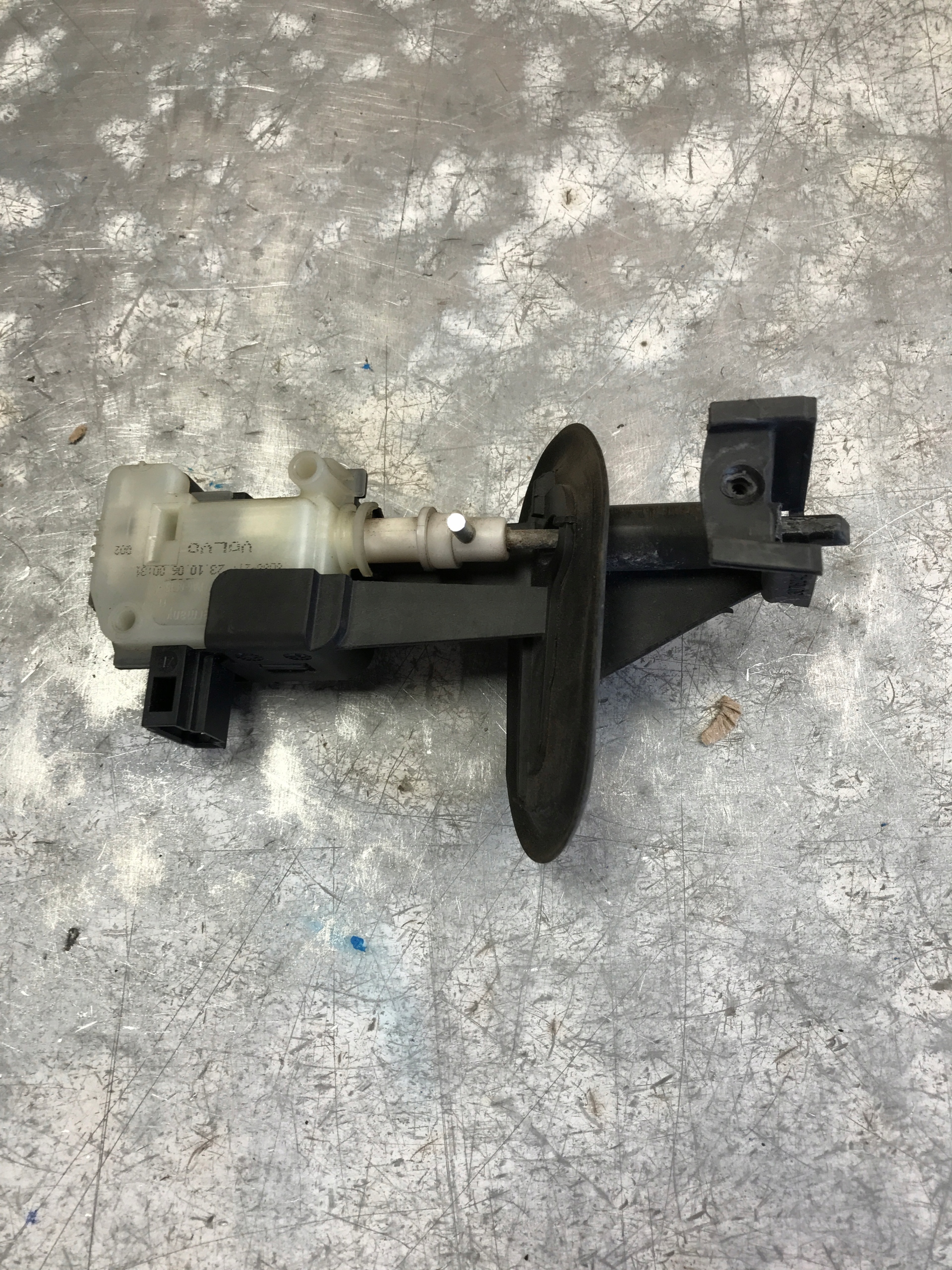 brava rezervoara goriva VOLVO S80