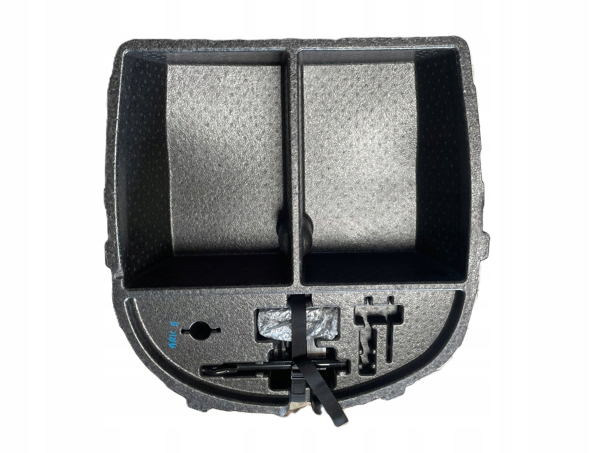polystirene boot floor well RENAULT ARKANA