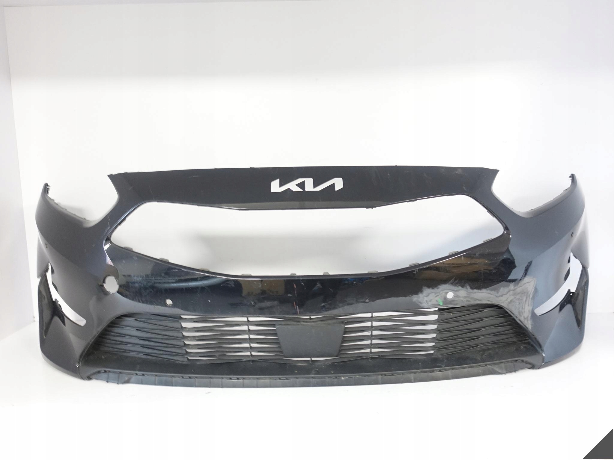 KIA CEED 3 III CD LIFT 21- bumper BUMPER + grid front (6xPDC/RADAR)
