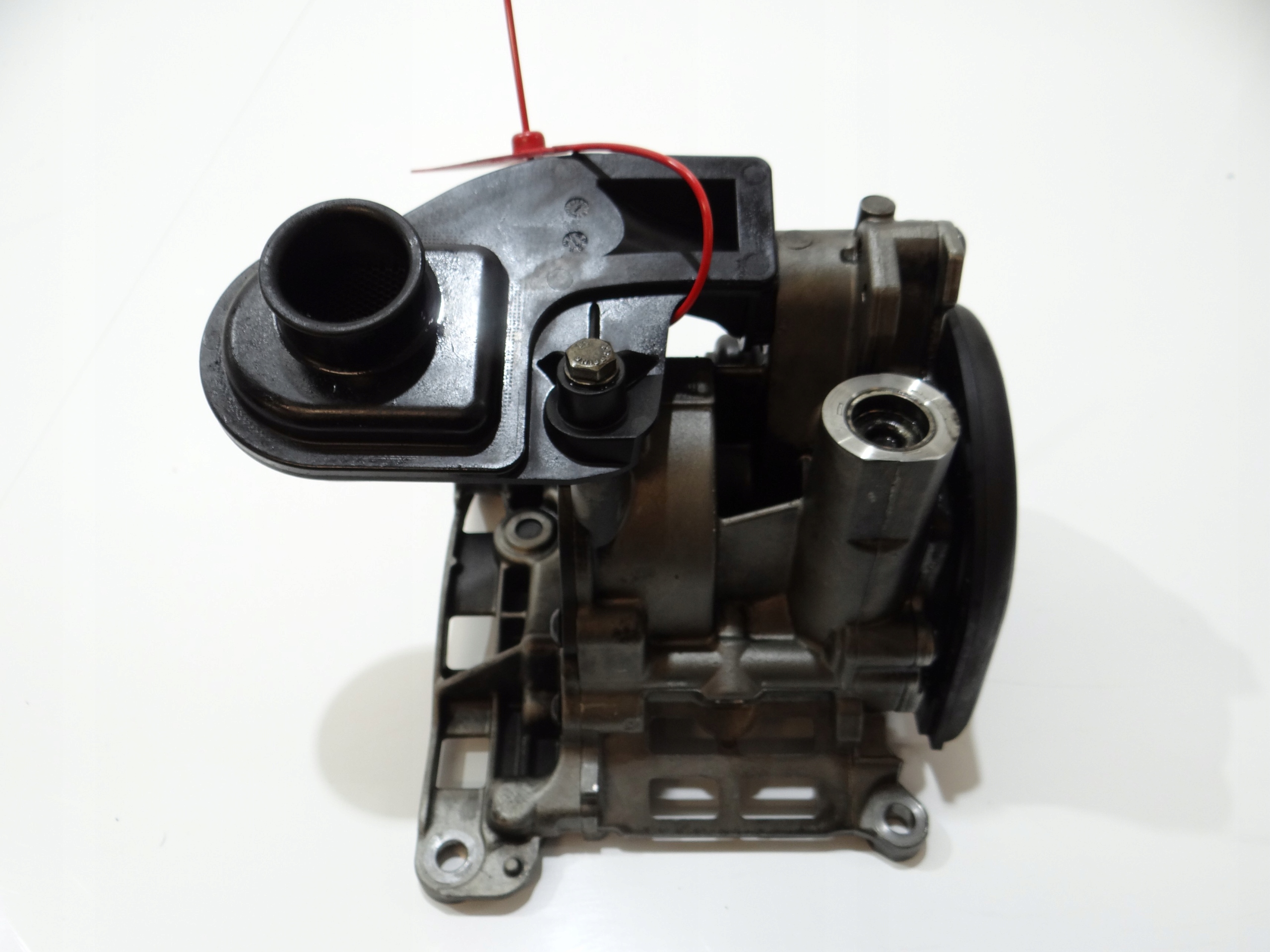 oil pump BMW X5 E70 3.0 D 7805316