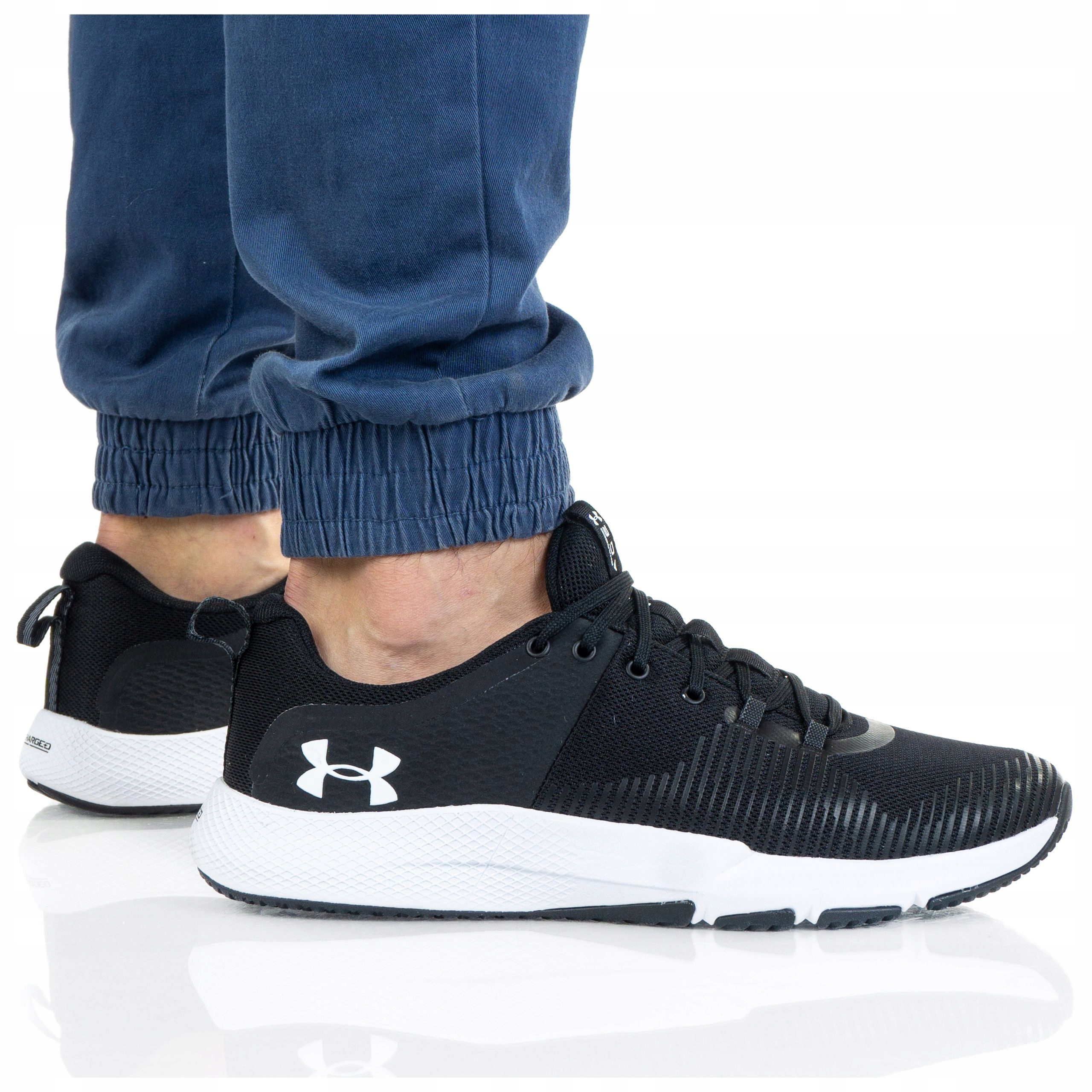

Buty Under Armour Charged Engage 3022616-001