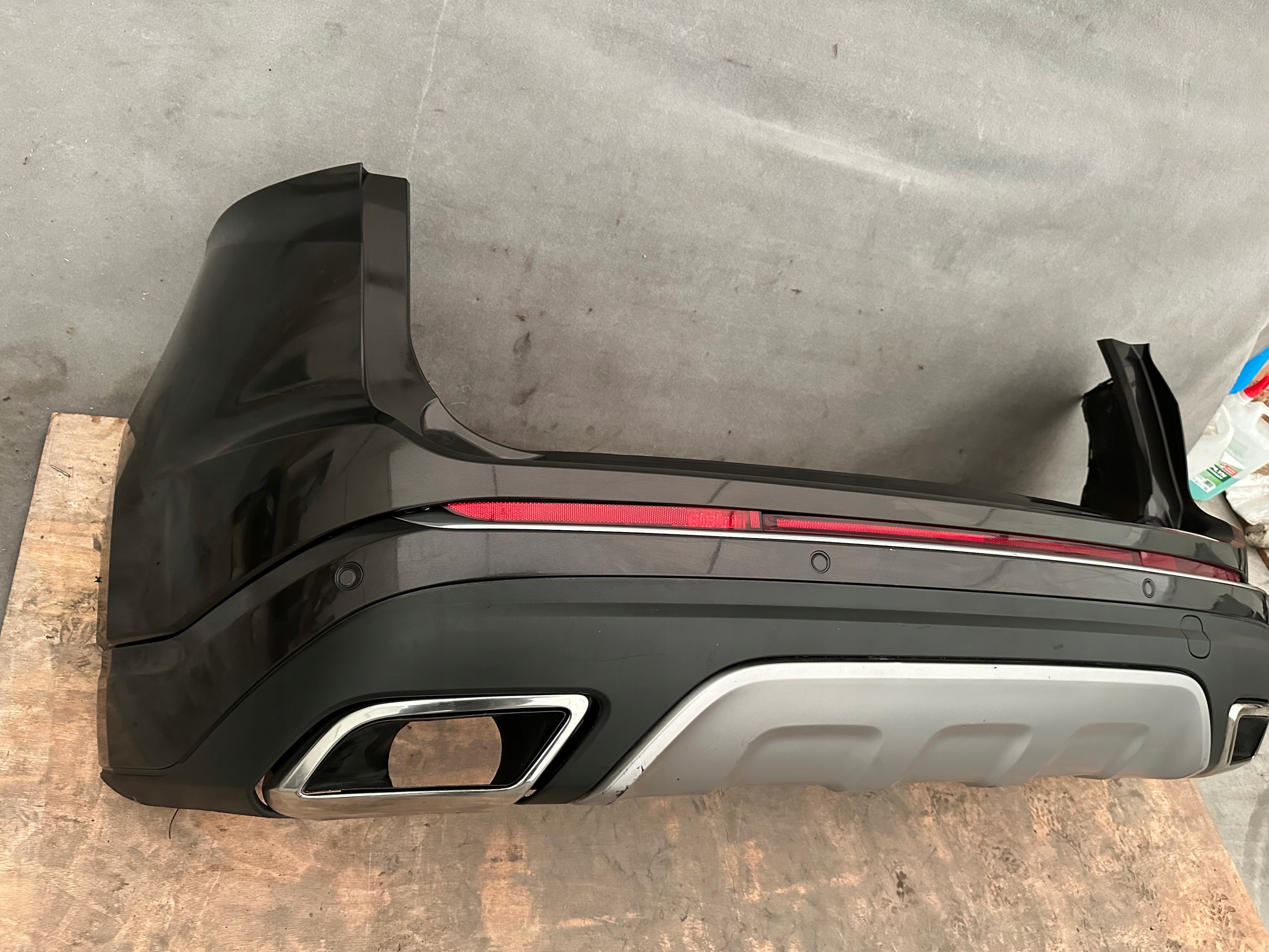 FORD EDGE VIGNALE bumper rear part PDC DEMONTAZ