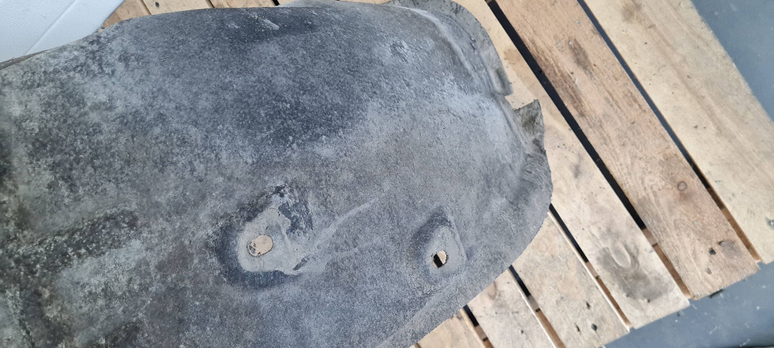 A4 B8 S4 LIFT mudguard right right rear part rear. MATERIAL 8K0810172C