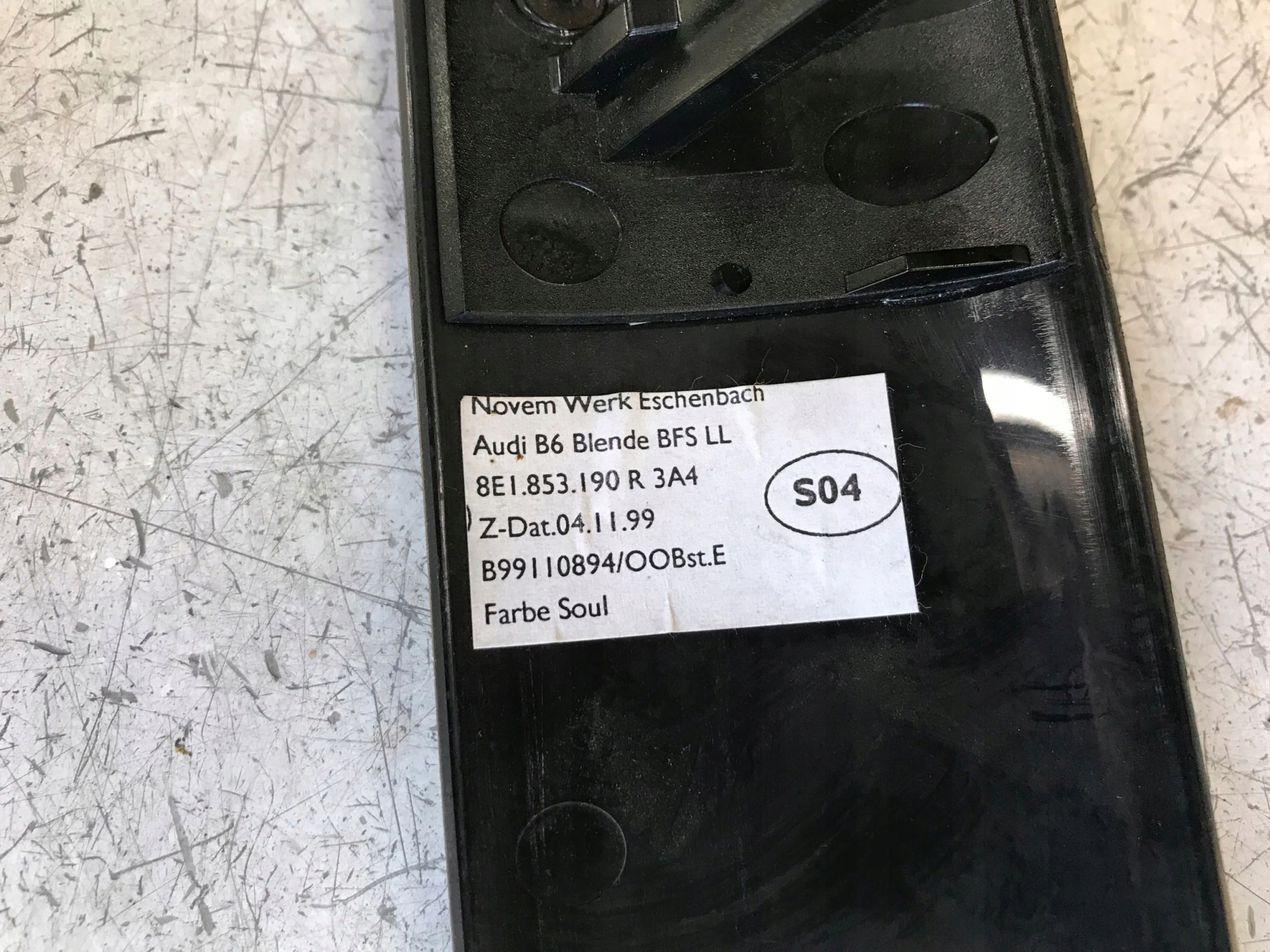 Moulage DEKOR Console AUDI A4 B6 B7 8E1853190R