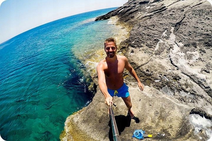 SELFIE-STICK Z PILOTEM TRIPODEM NÓŻKAMI STATYWEM Długość minimalna 20 cm