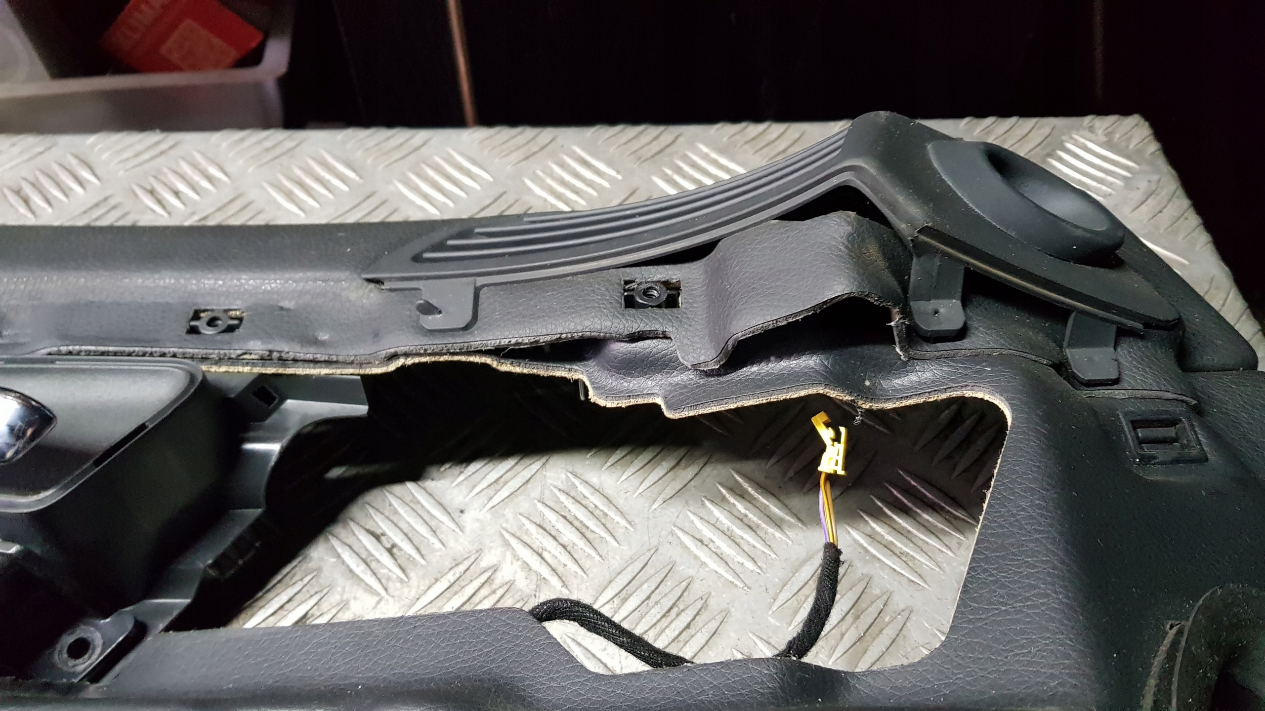 MERCEDES W220 upholstery left front side a2207200170