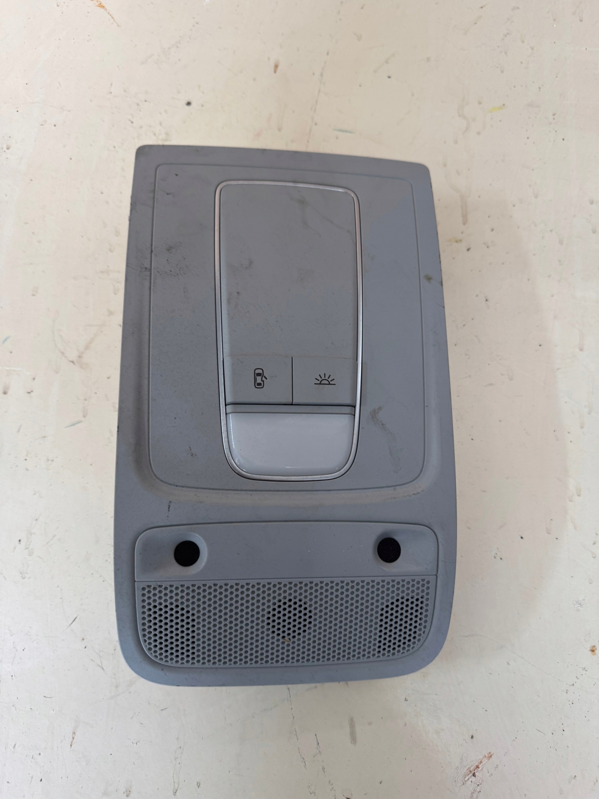 FANALE cabina OSWIETLENIE interna AUDI A3 8V 8V0951177