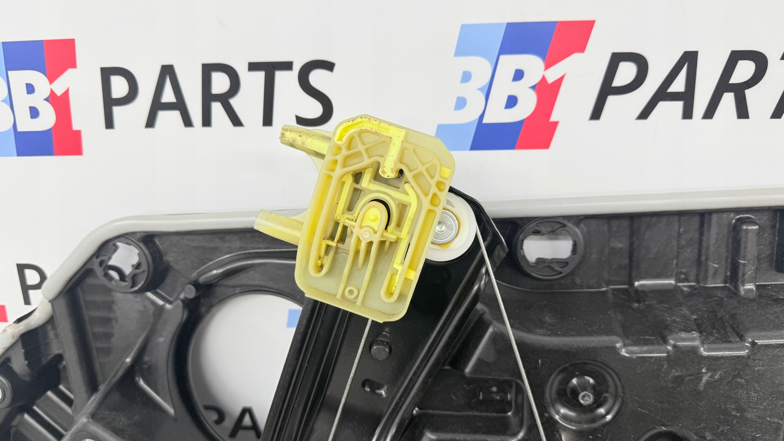 BMW G01 X3 window regulator door left front 7487599 7455082