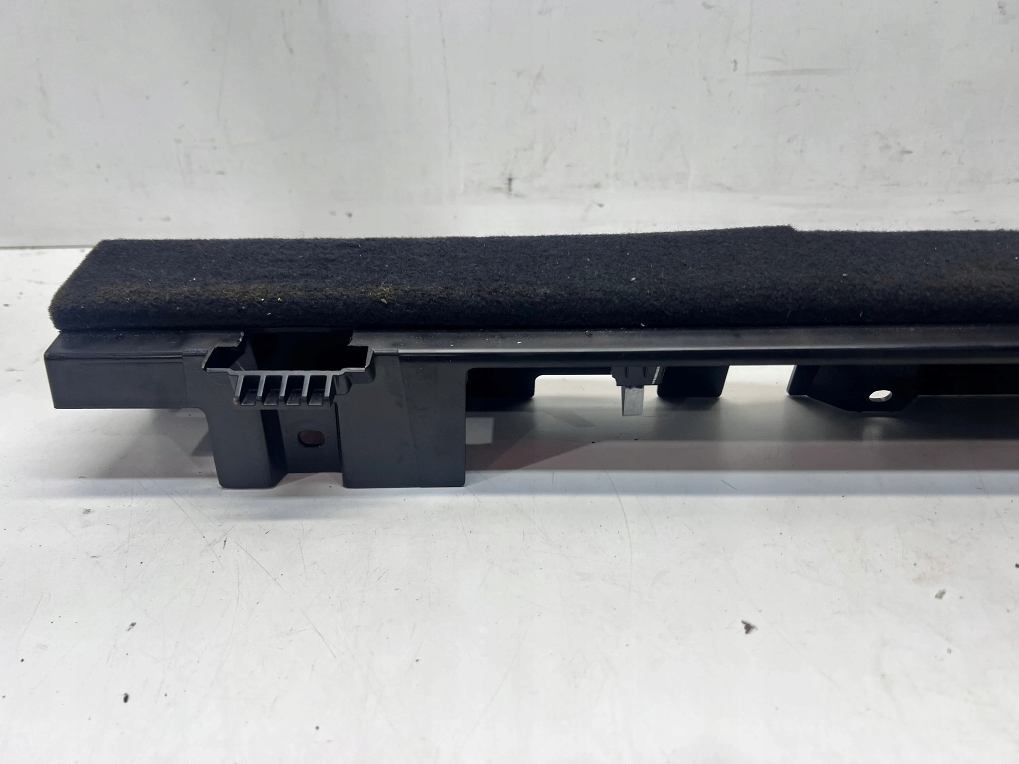 floor moulding boot front AUDI Q5 FY 80A861529H GW8