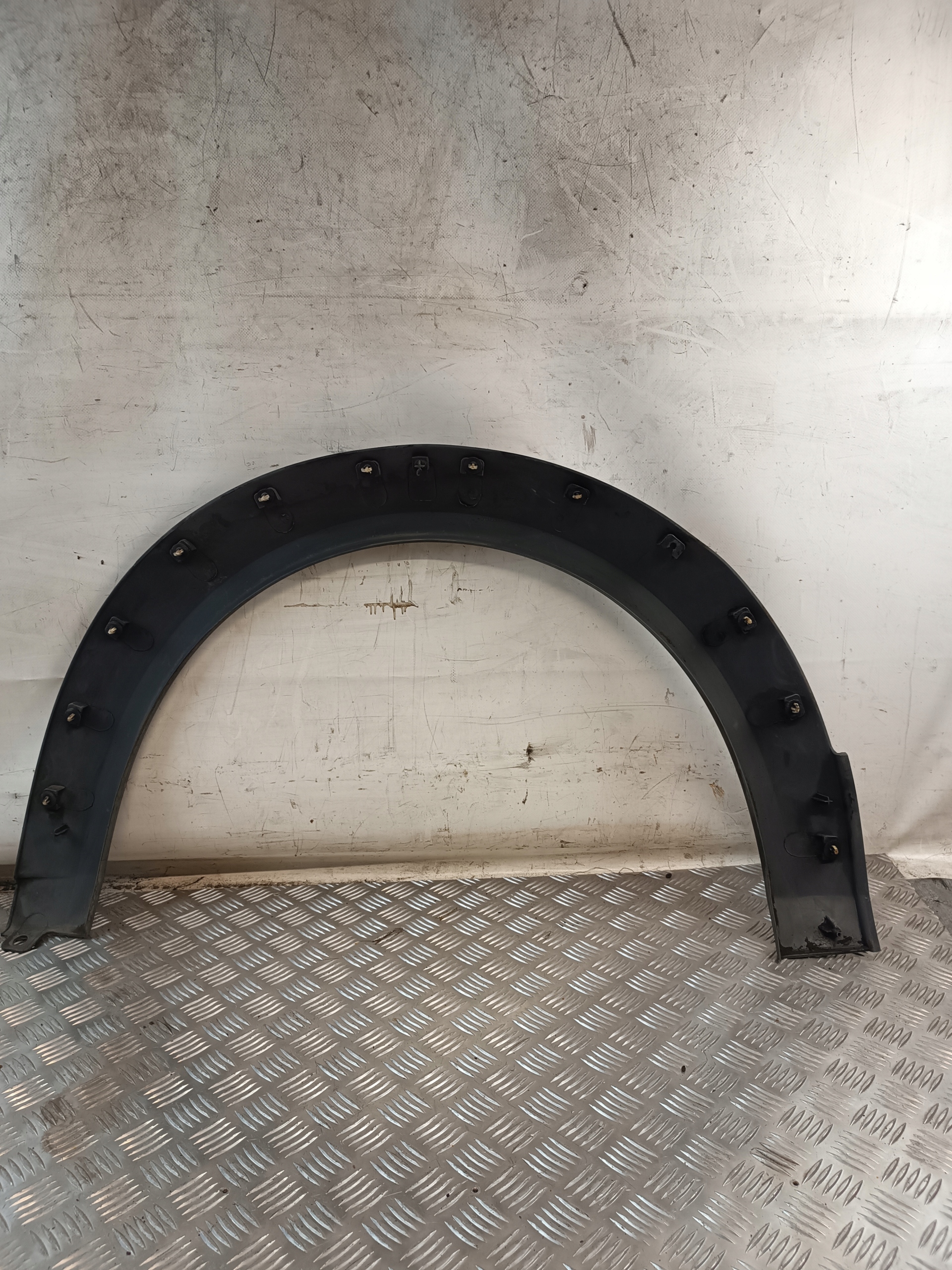 lista sárvédöt hátso far jobb FORD TRANSIT CONNECT MK1