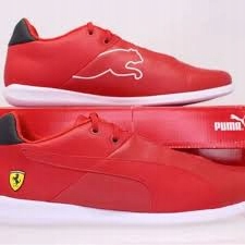 Boty Puma Scuderia Ferrari Puma Sf Future Cat Casual doporučená maloobchodní cena 120 € Vel .47