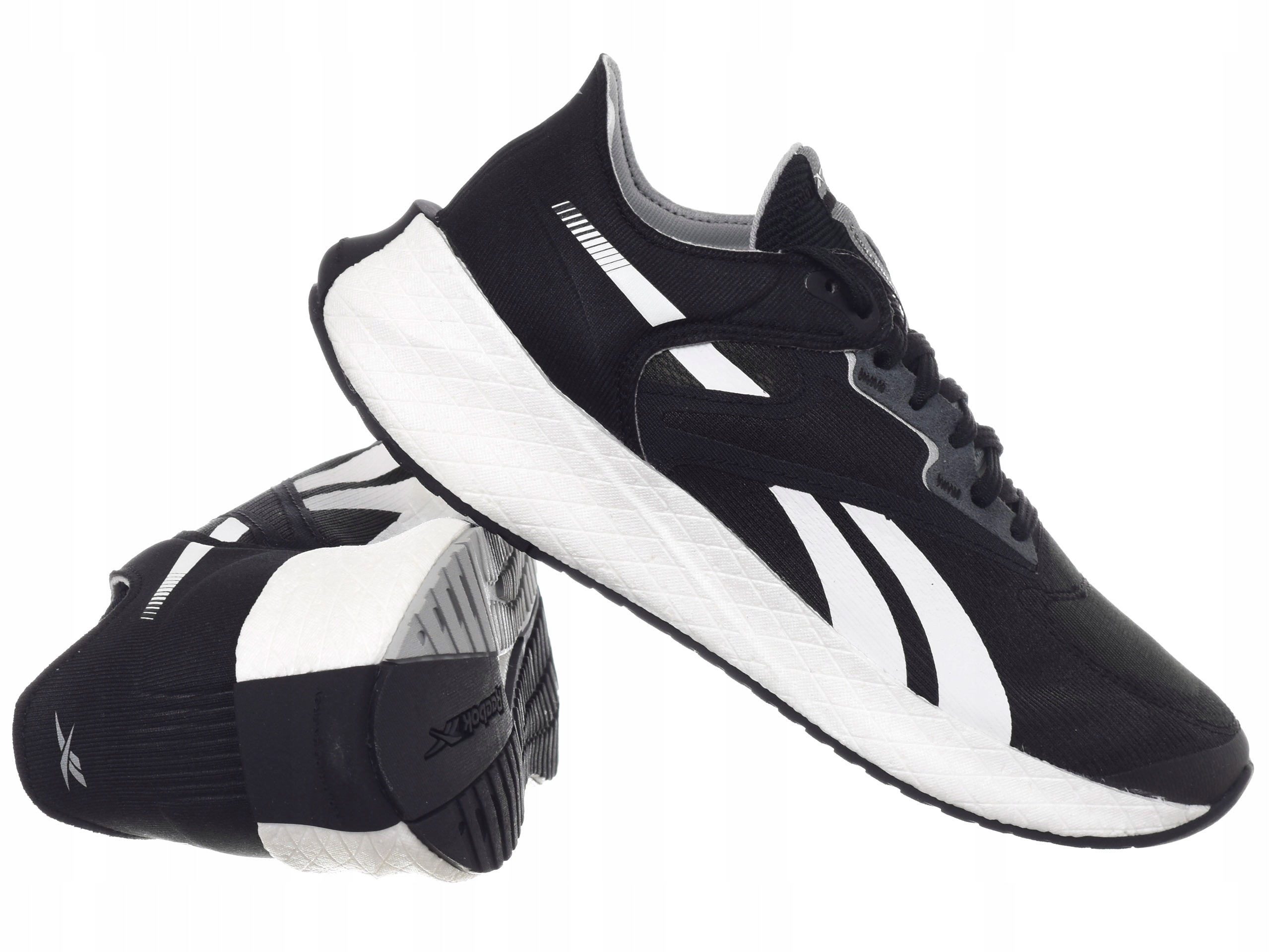 Dámské boty Reebok Floatride Energy Symmetro GW7199 tenisky černobílé