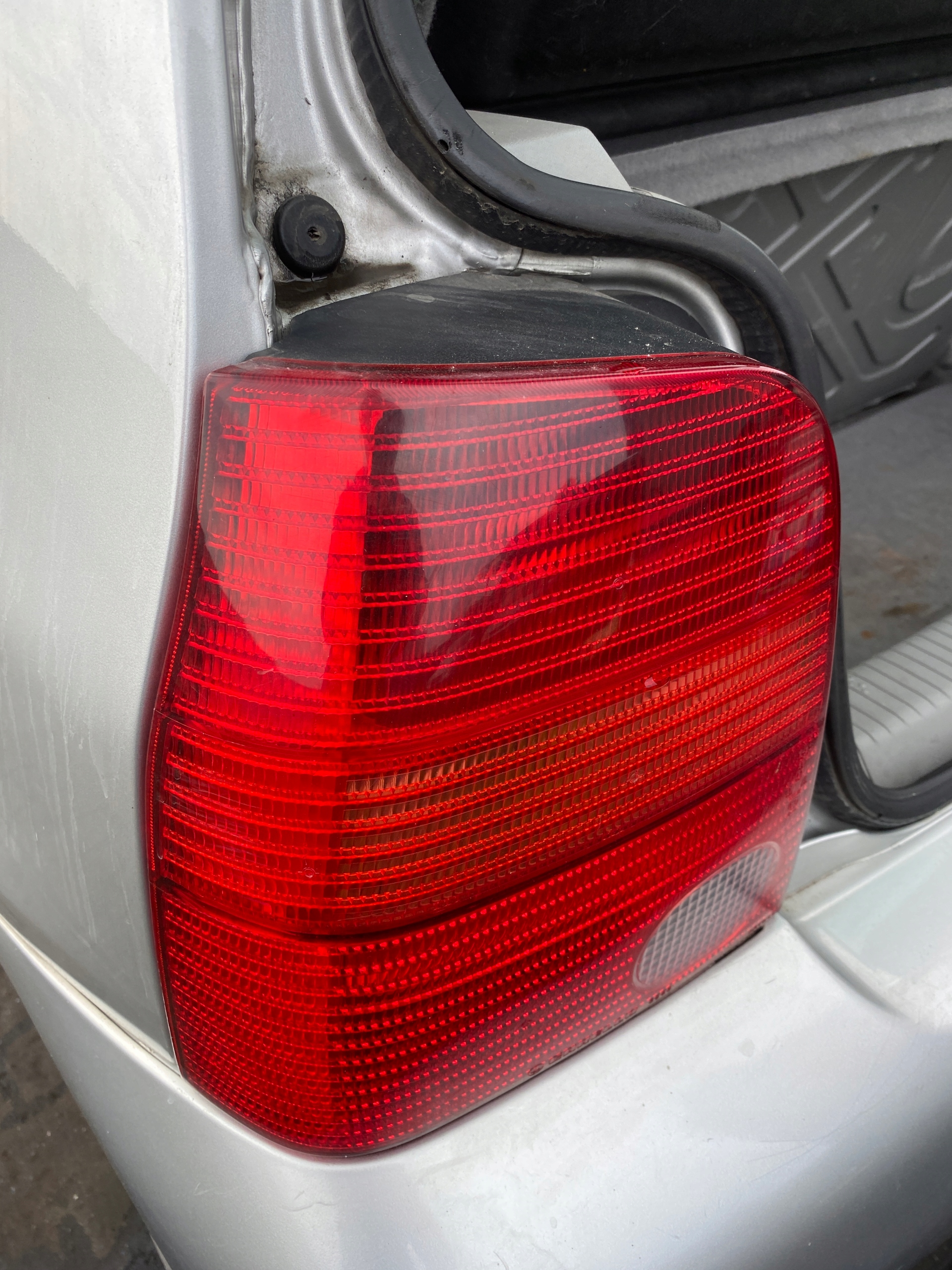 VW Lupo 3L 98-05 light rear rear part left