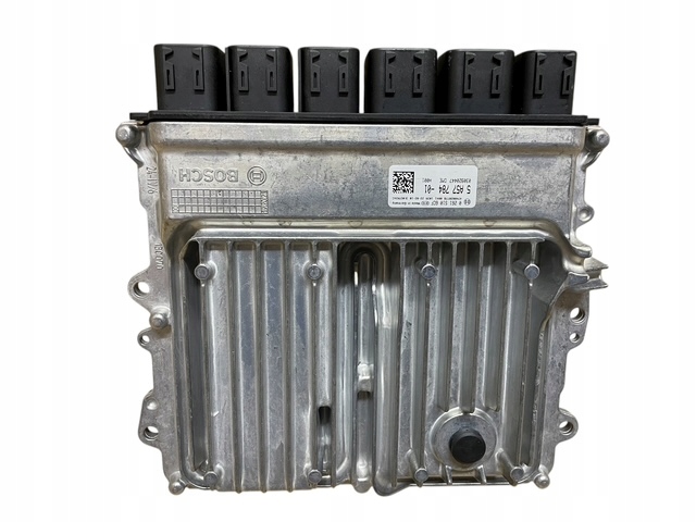 computer control unit of the engine BMW X5 G05 LCI