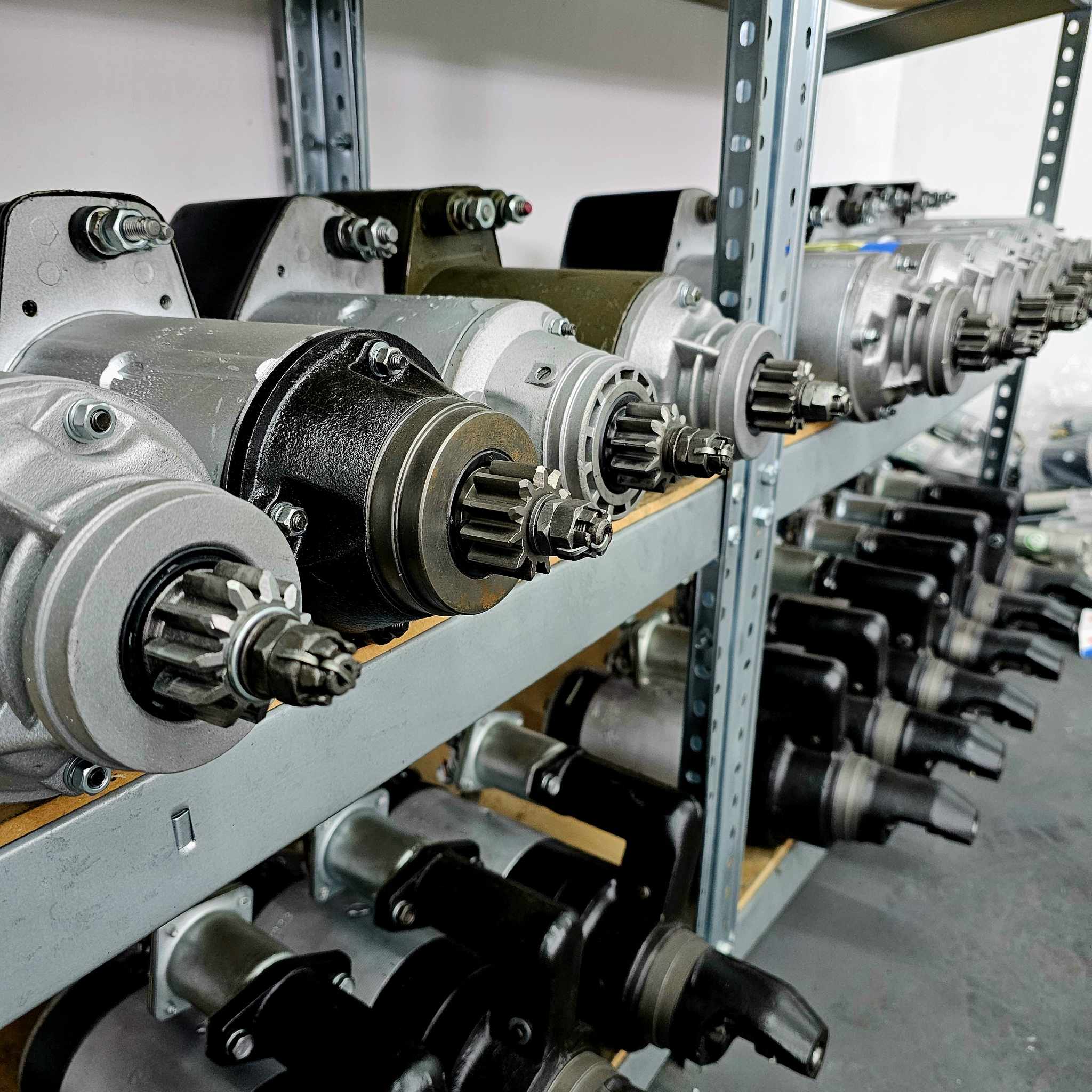 ROZRUSZNIK ciągnik kombajn IFA fortschritt nobas agregat sieczkarnia ifron