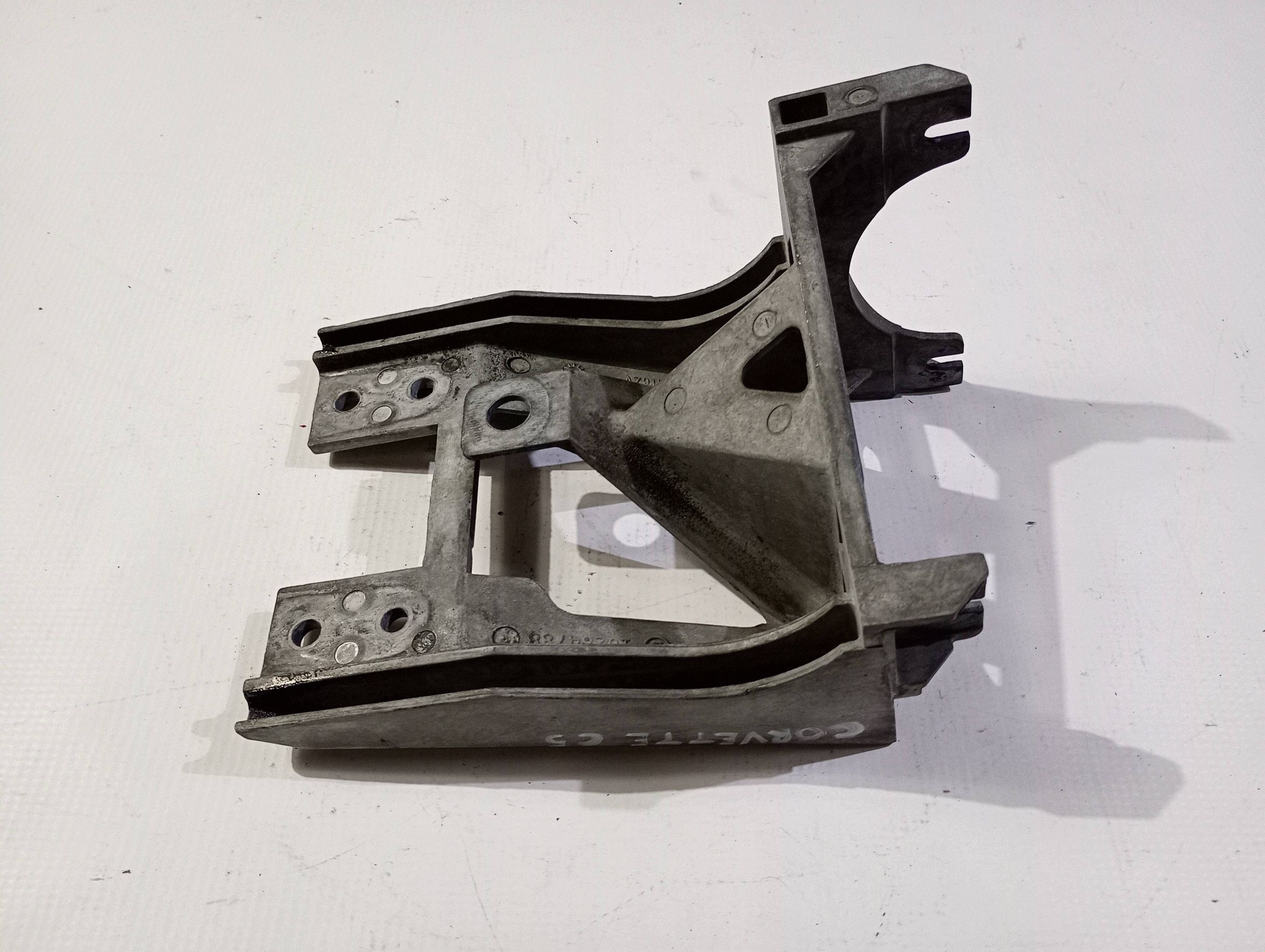 Support plaque Console pompy Frein ABS Chevrolet Corvette C5 1997-2004