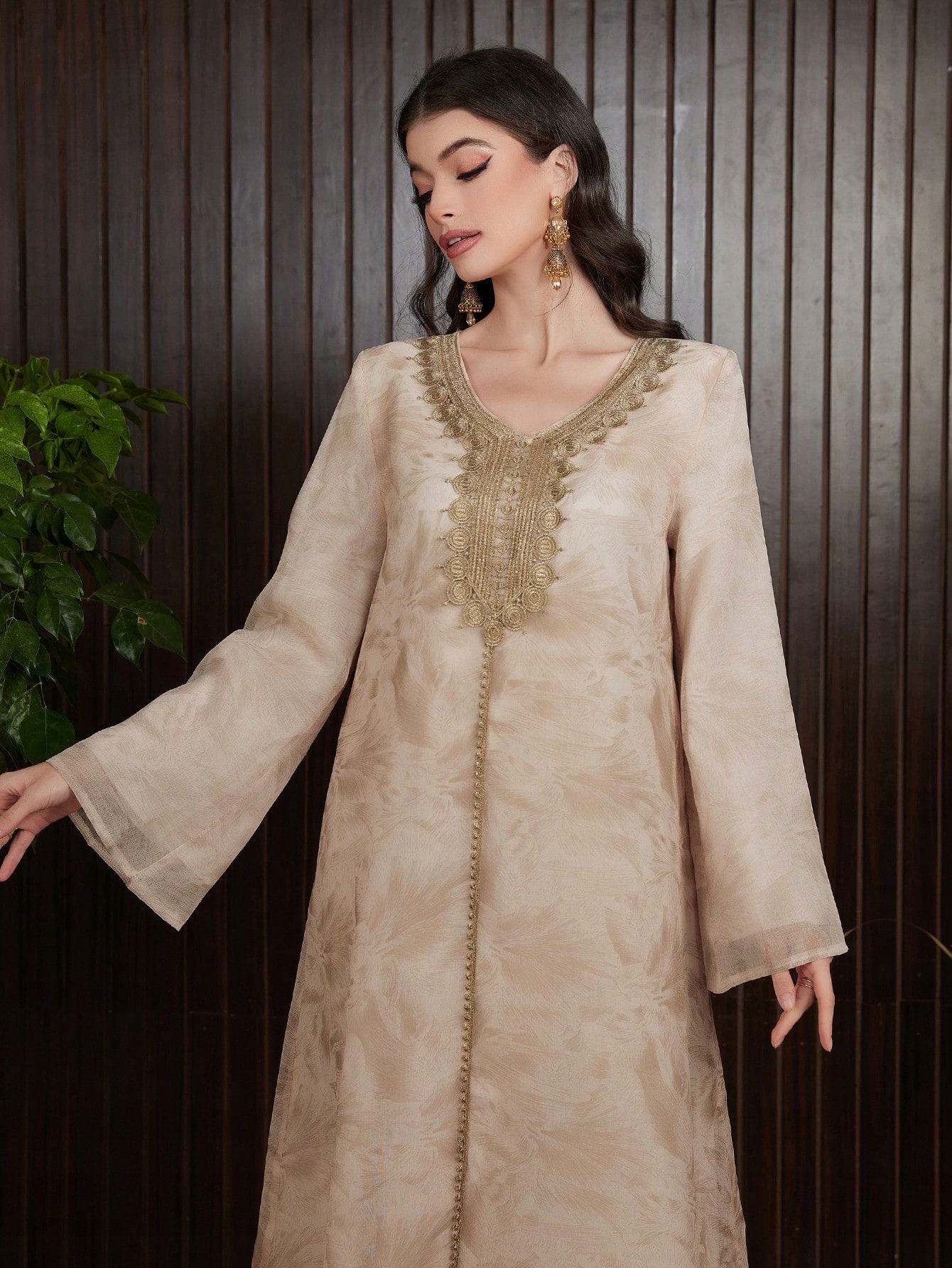 Šaty Elegantní Vyšívané, Shein M 38