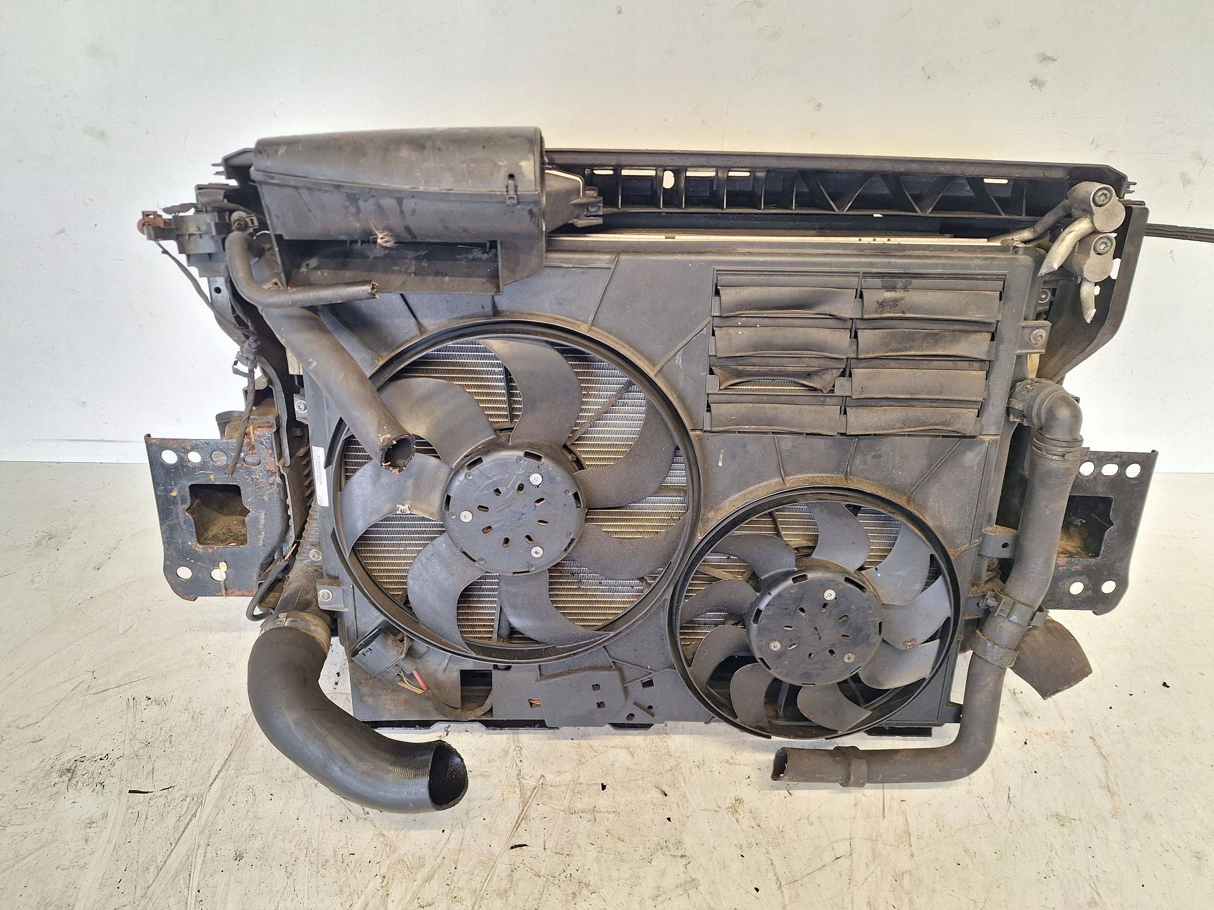 VOLKSWAGEN SHARAN 7N 10-> support panel for radiators 2.0 TDI CFF
