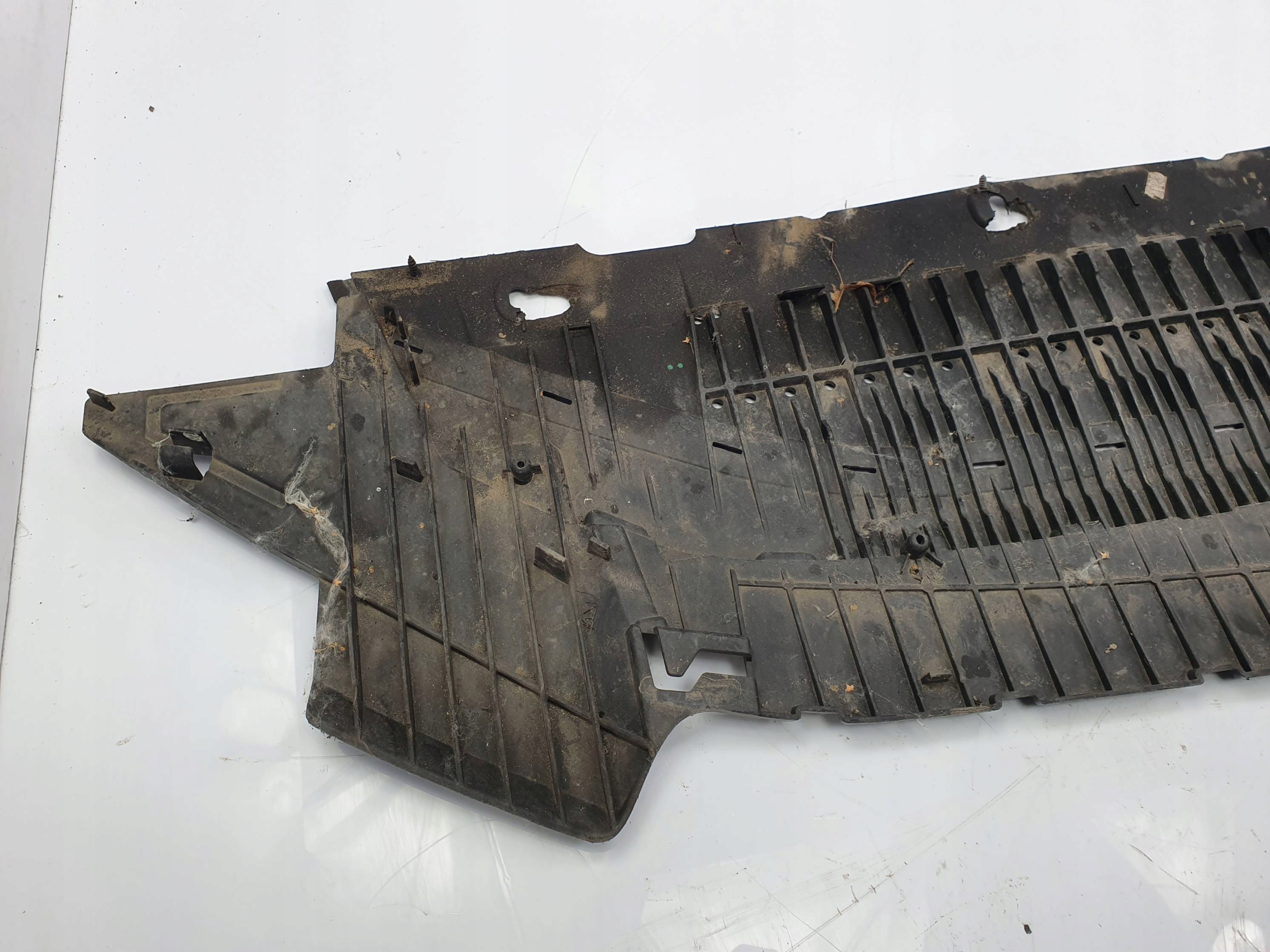 cover below bumper 4G0807611F AUDI A6 C7 LIFT