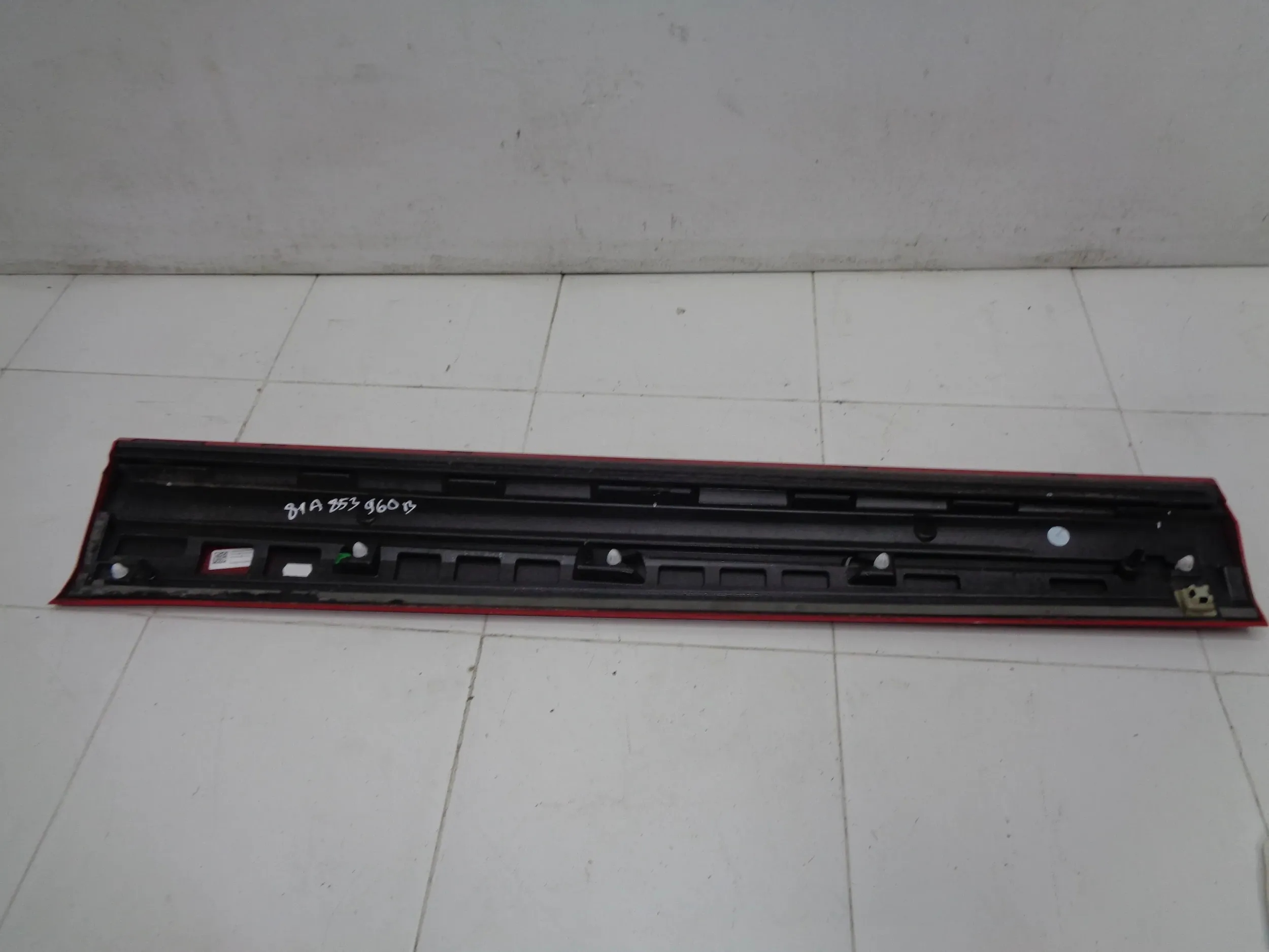 AUDI Q2 moulding door right right front 16R