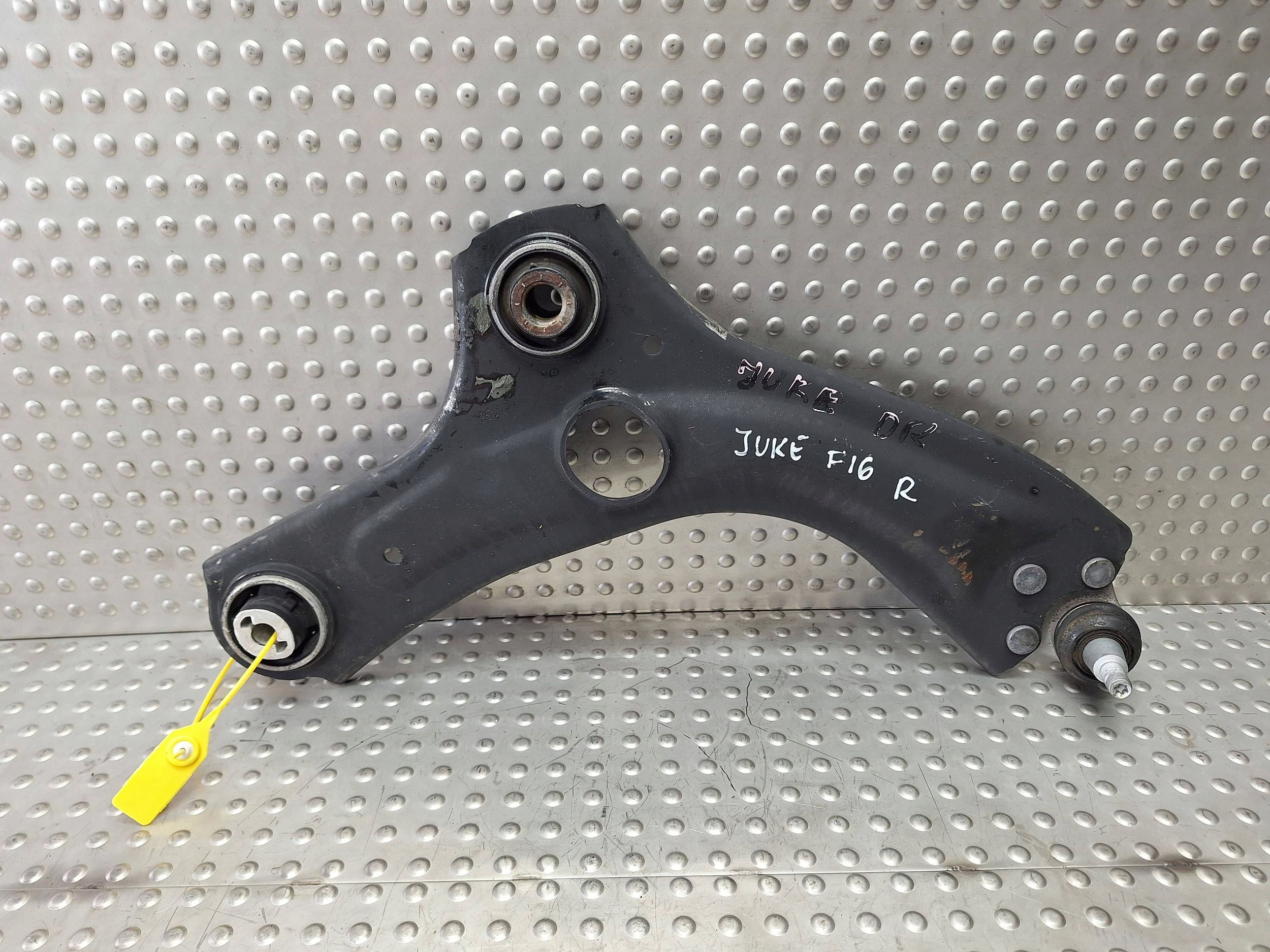 arm right front NISSAN JUKE II F16 19-25