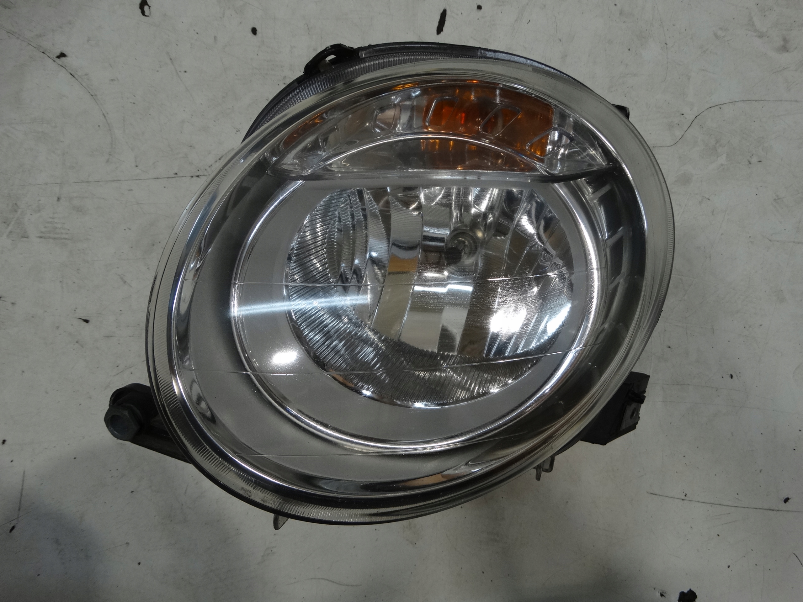 light REFLEKTOR left front FIAT 500 TYC 20-B494B 2007-2015R.