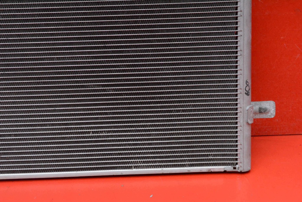 Radiateur climatisation 921007736R RENAULT ZOE 1 et 88 KM 12-19