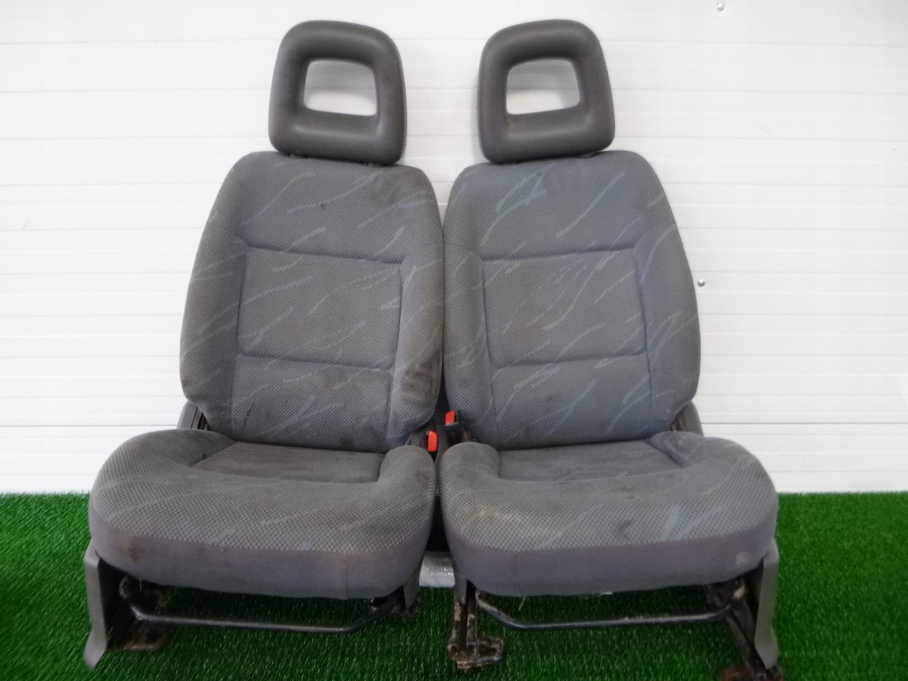 SUZUKI JIMNY III ПЕРЕДНЄ ПРАВЕ ПАСАЖИРСЬКЕ СИДІННЯ * EU*