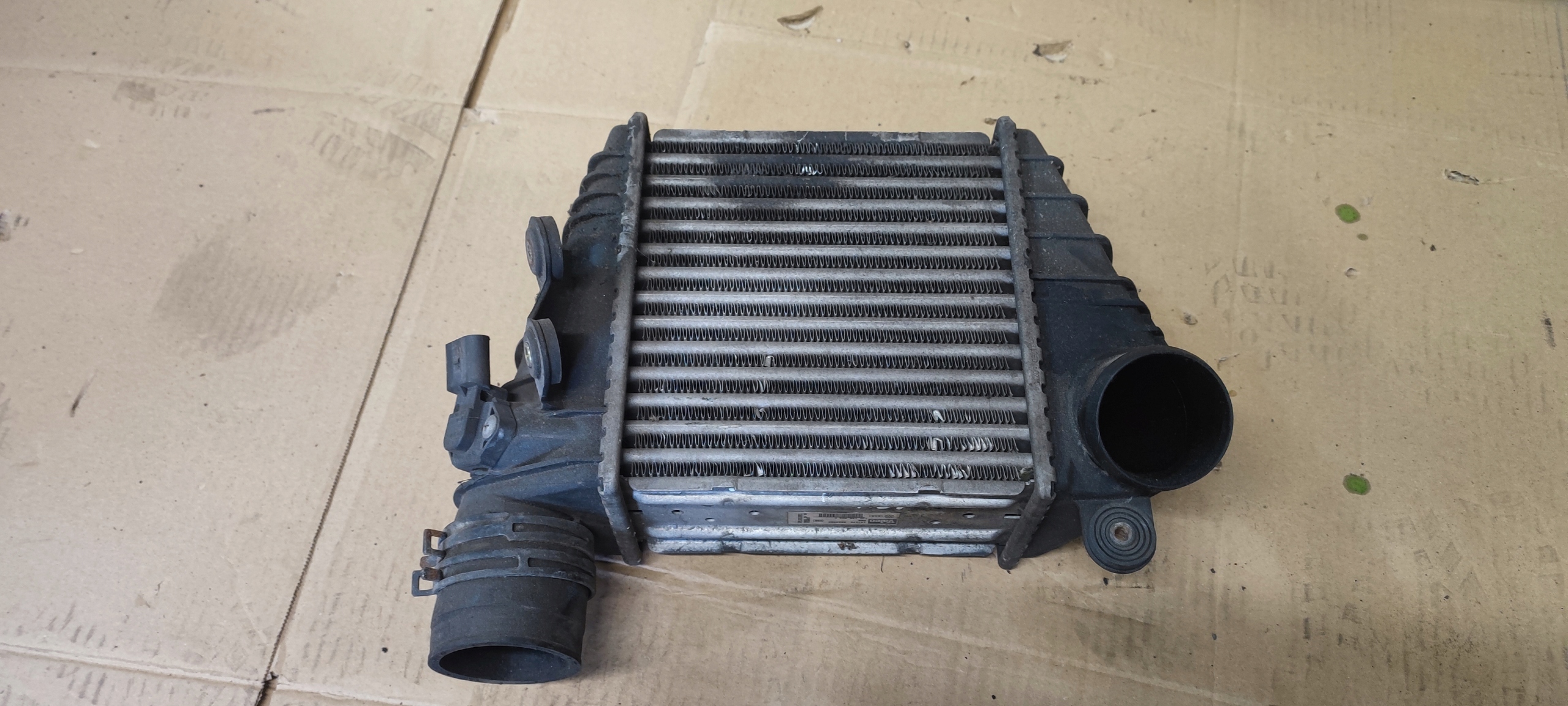 VW GOLF IV 4 BORA OCTAVIA e TOLEDO II radiatore intercooler 803F 1.9 TDI 115KM