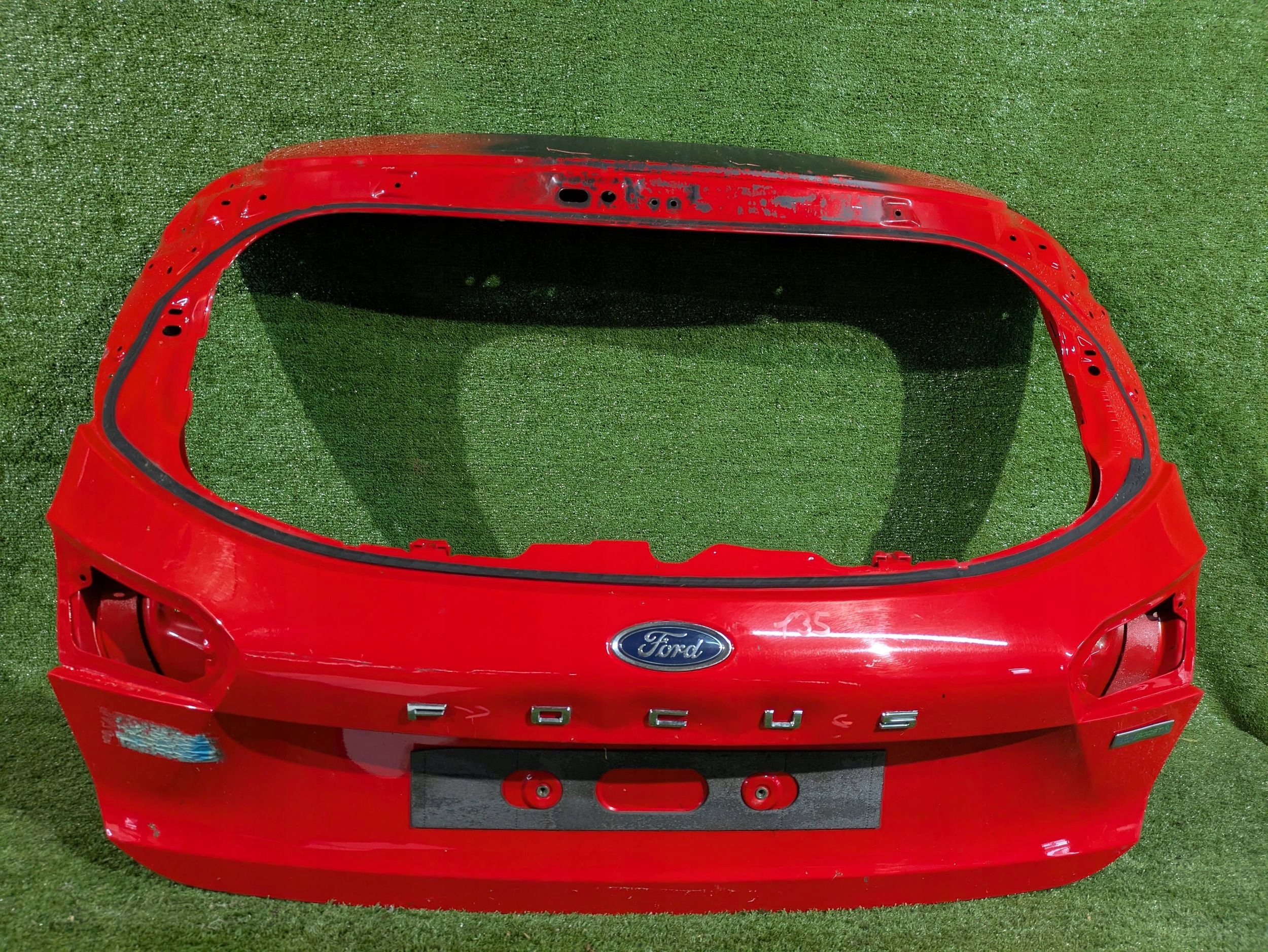 boot doors rear part boot FORD FOCUS MK4 KOMBI NR.135
