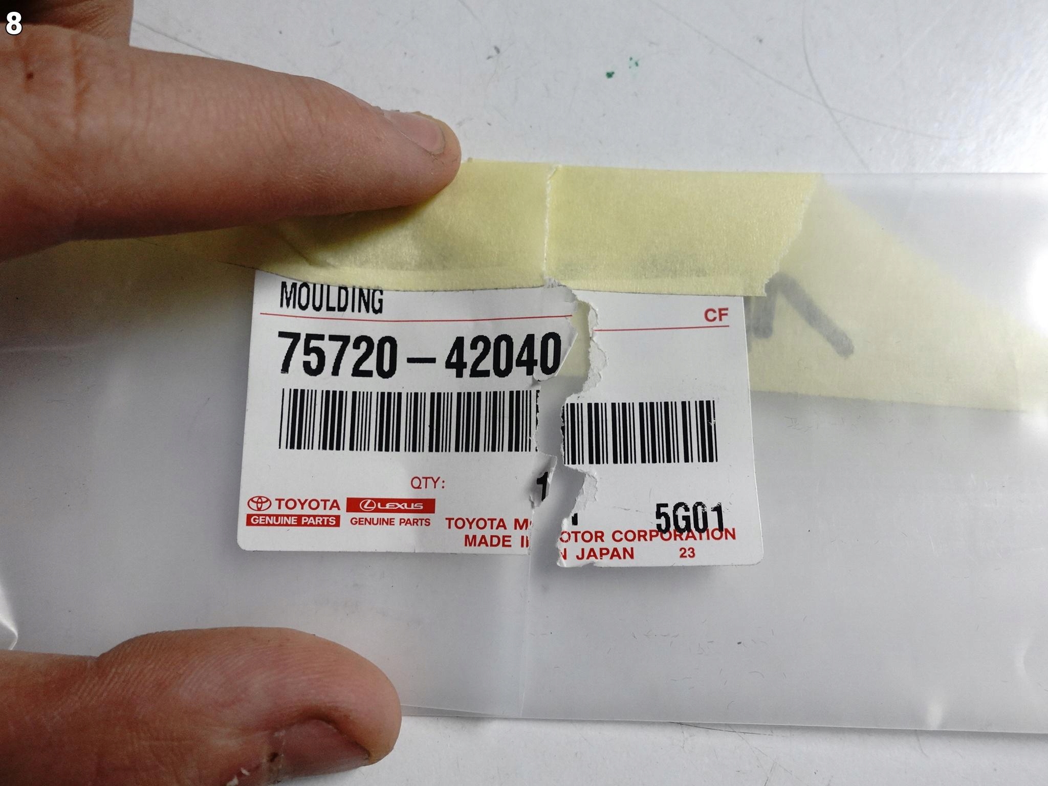 TOYOTA RAV4 IV 12-19 moulding dust windows door front left CHROM original