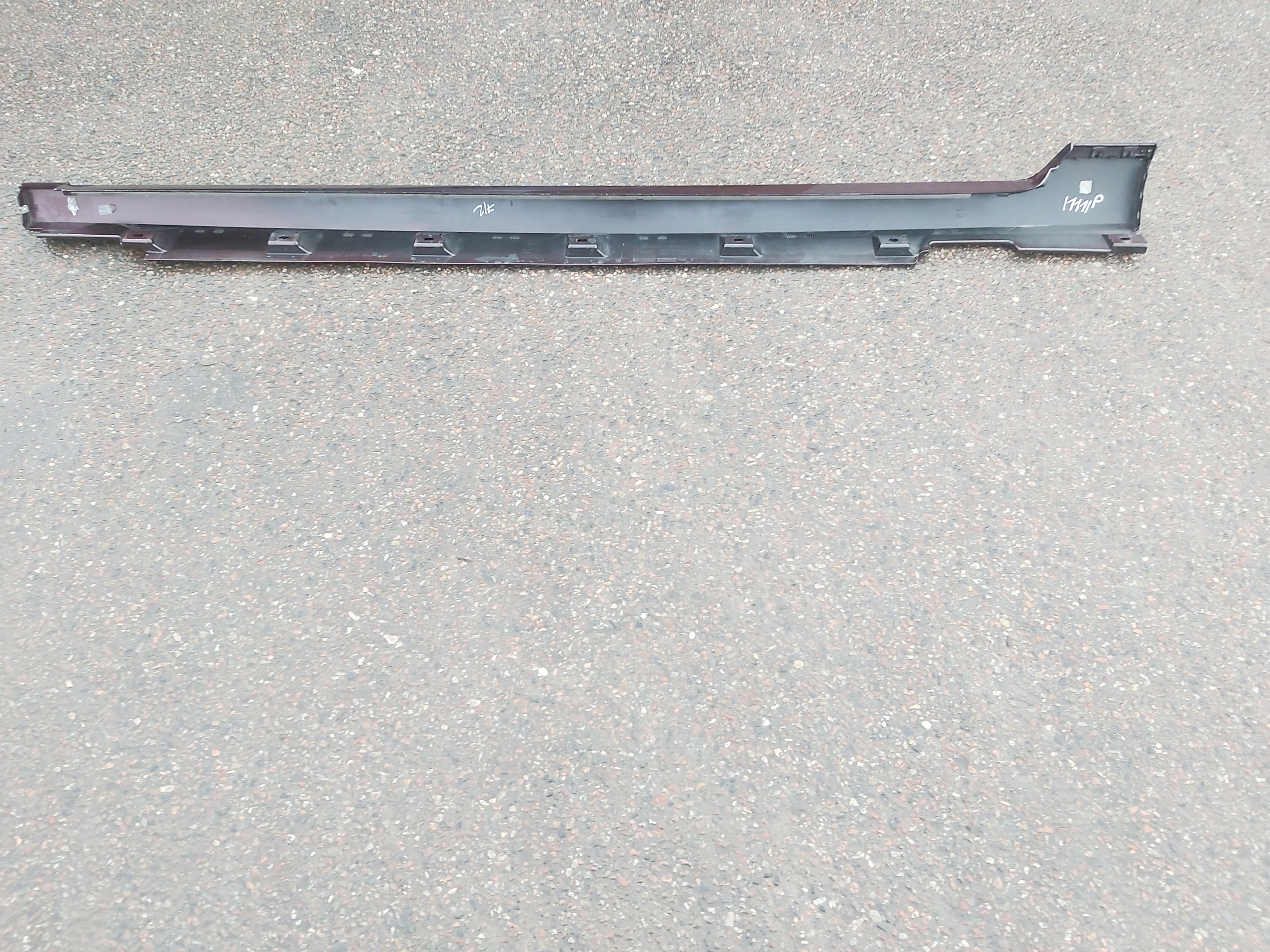 moulding threshold cap exterior right 3G0853858 VW PASSAT B8
