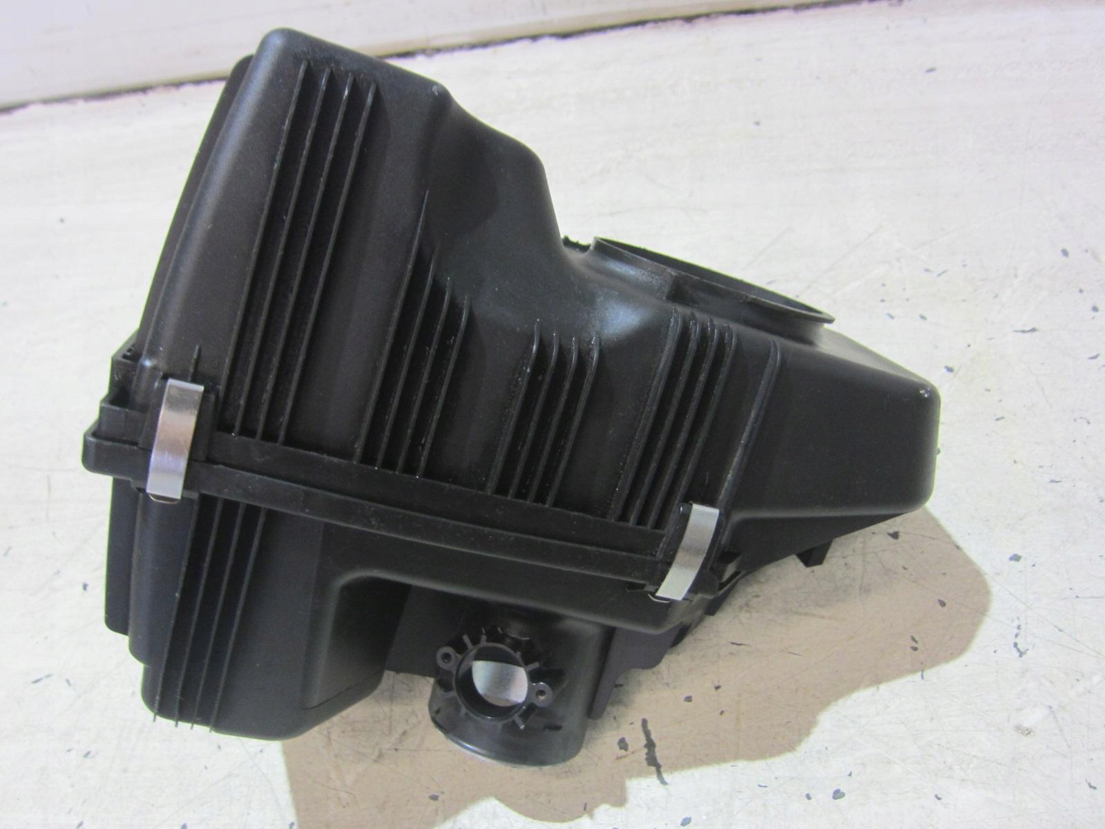BMW X3 F25 2.8 N52 Gehäuse FILTER luft 7601871