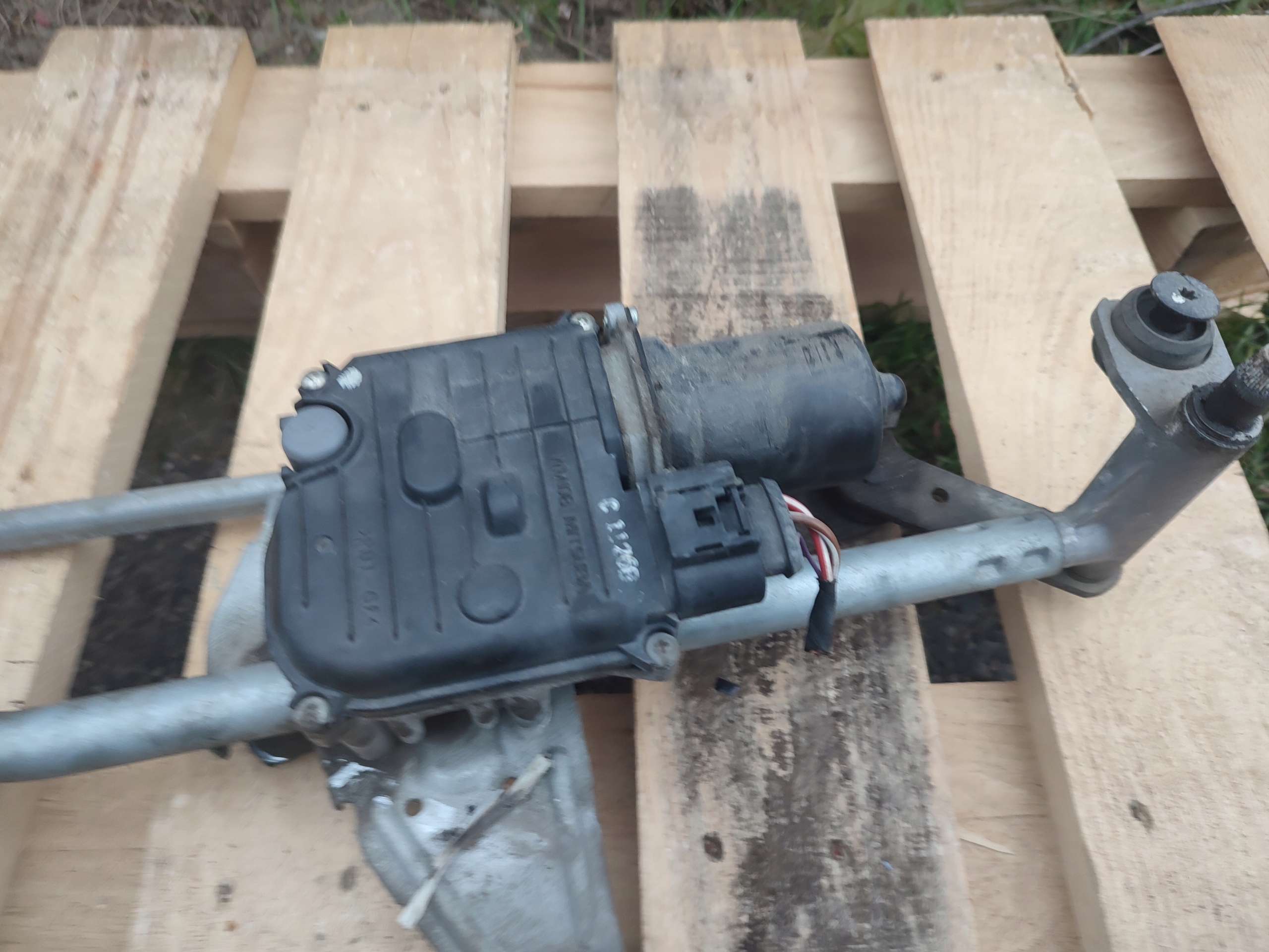 Wischergestänge Volkswagen VW Passat B7 3AB 3AB955023