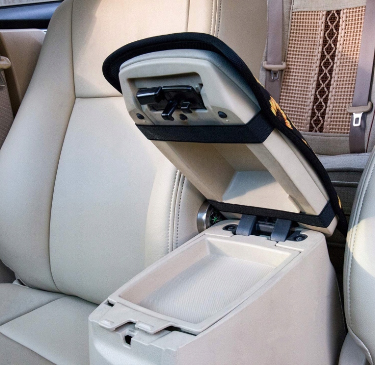 PODSTAWKI NA KUBKI PODKŁADKI POD PODŁOKIETNIK SAMOCHODU AUTO EAN (GTIN) 4894967800027