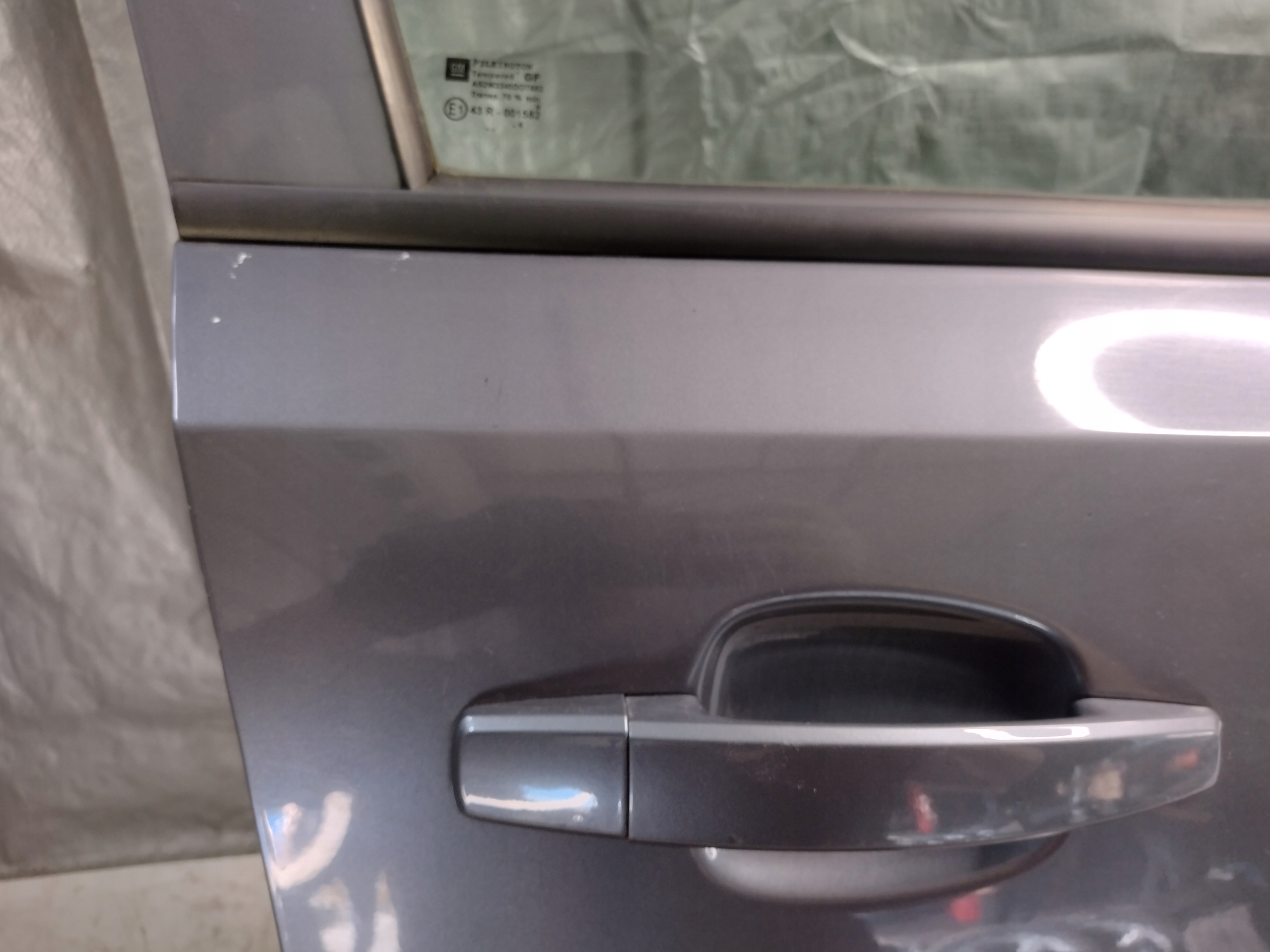 door right front Opel Astra III H kombi k: Z155