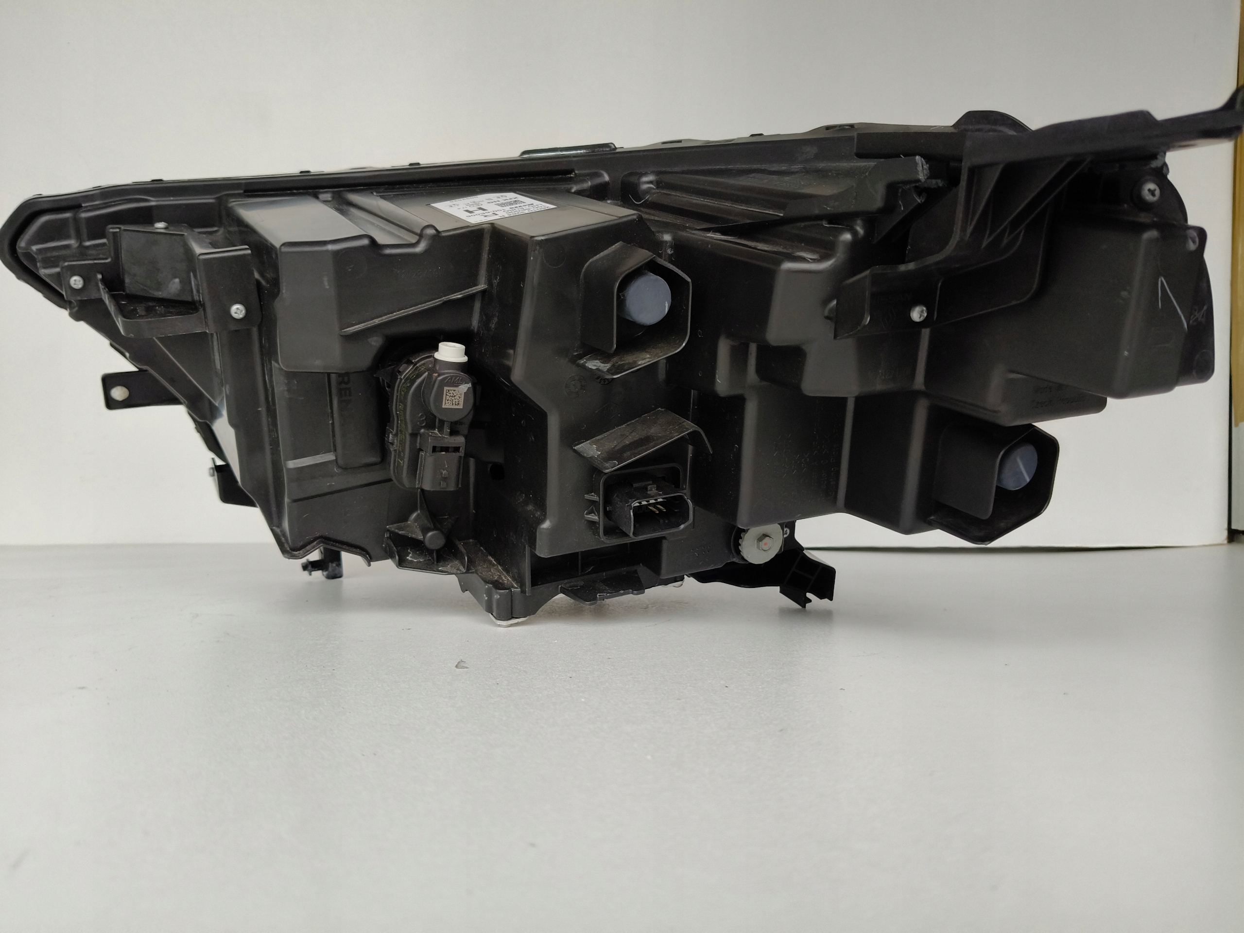 light right REFLEKTOR RENAULT KANGOO IV 21- FULL LED