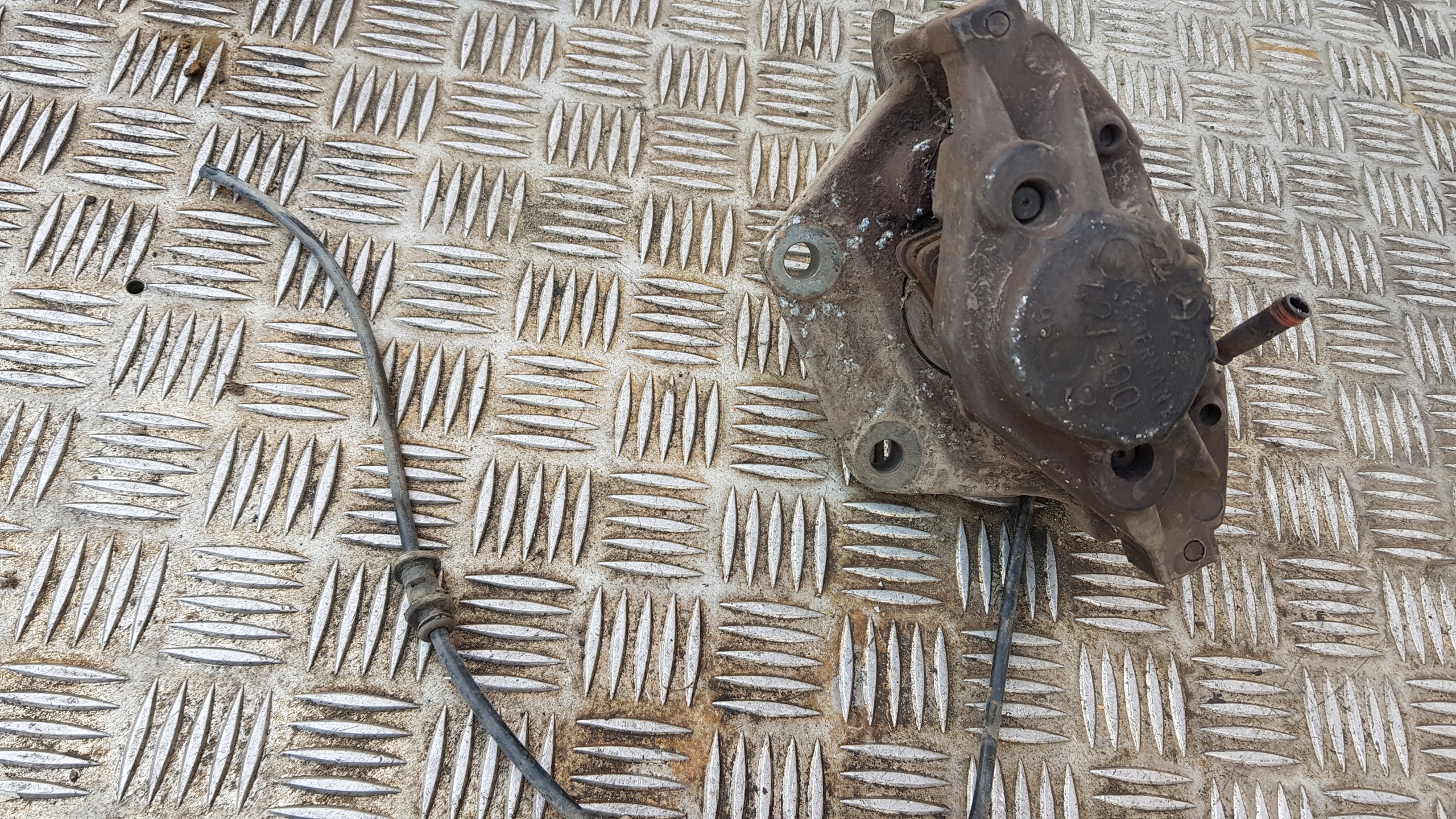 W220 caliper brake left right rear part 42/300