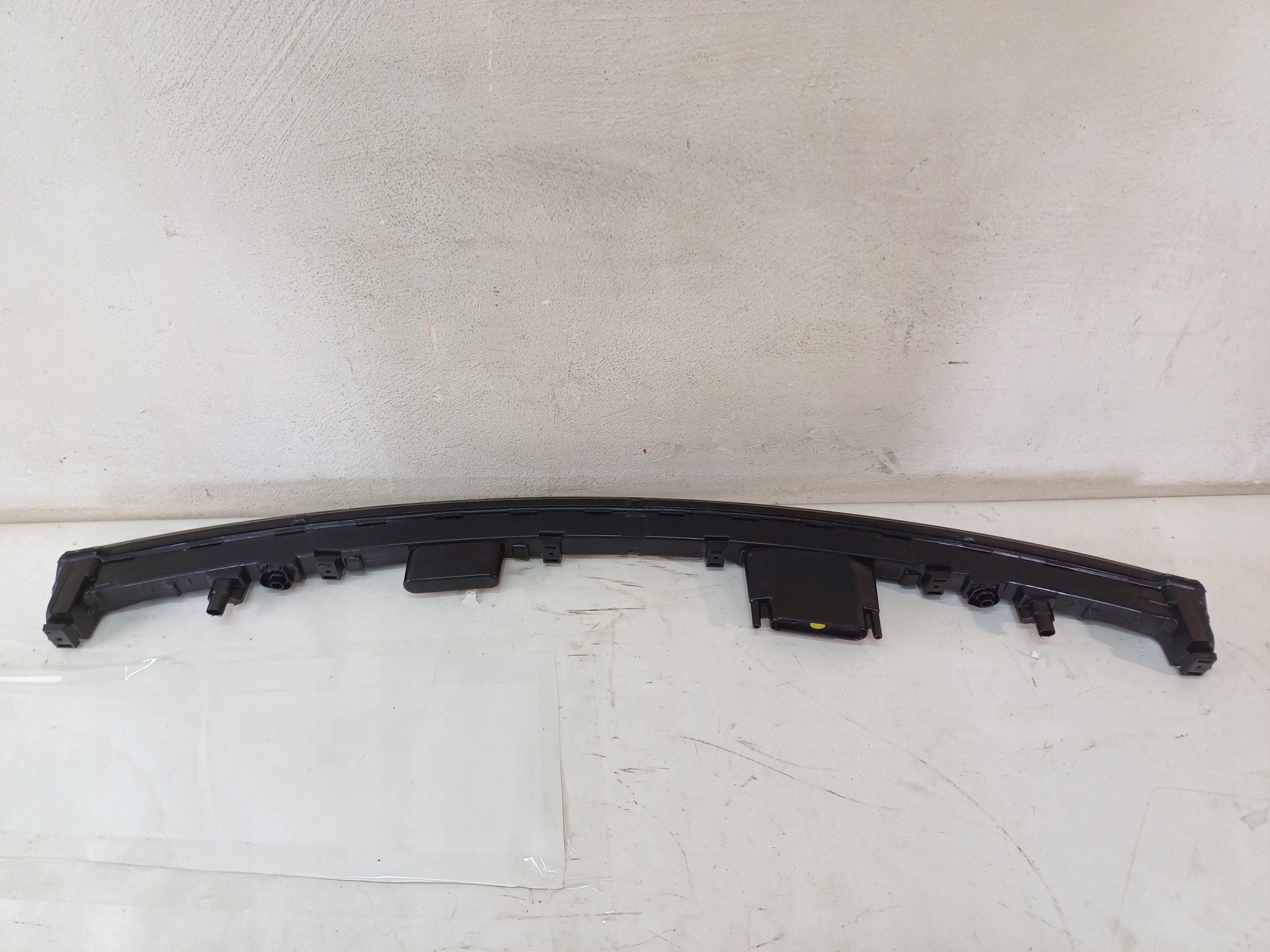 led перед MERCEDES EQA EQB 243 A2439063200