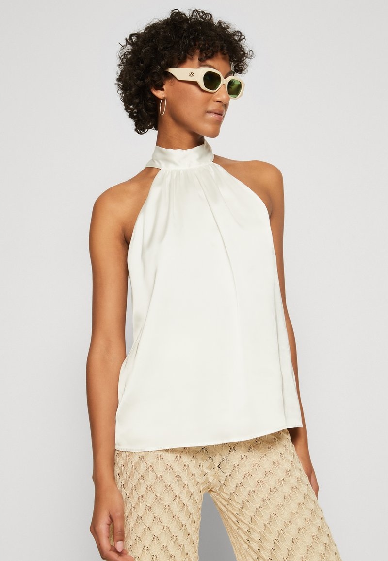 Košilka se zavazováním na krku Guess by Marciano 38