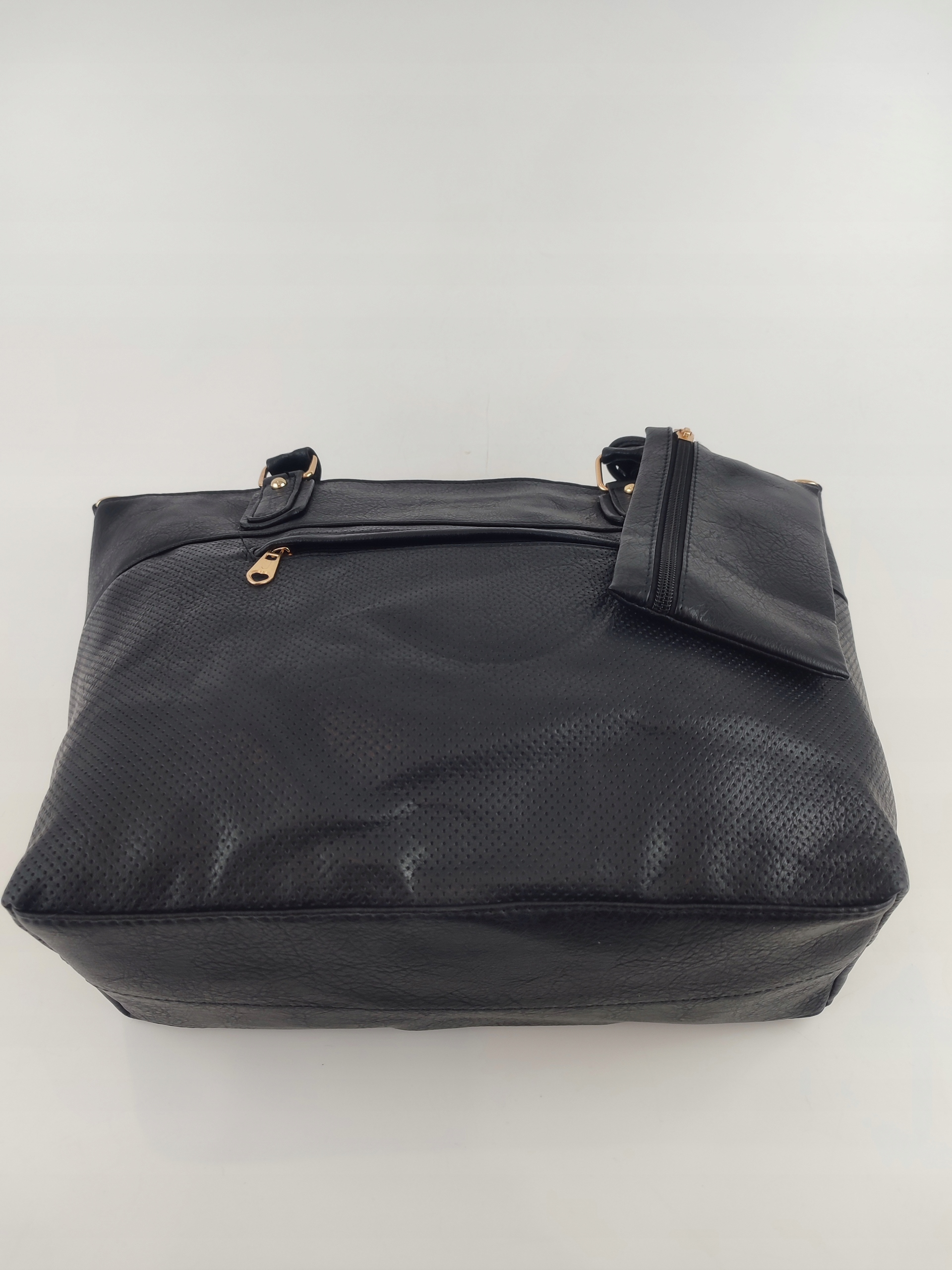 TOREBKA DAMSKA NA RAMIĘ , DO RĘKI - A4 Wielkość duża (mieszcząca A4)