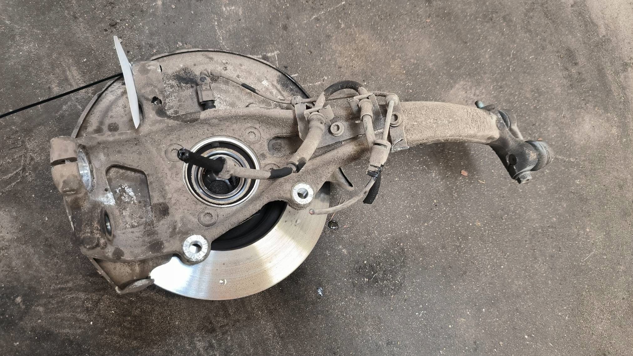 swing left front 8W0407560 AUDI A4 B9 S-LINE
