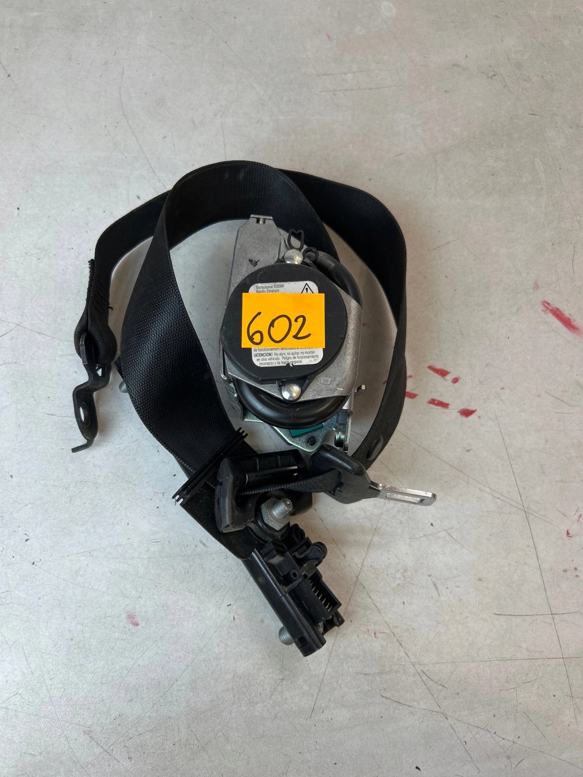 tension belt safety front front left Mercedes Sprinter W906 Crafter and